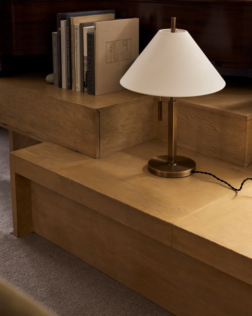 Настольная лампа Метлик Louvre Home P3021TA