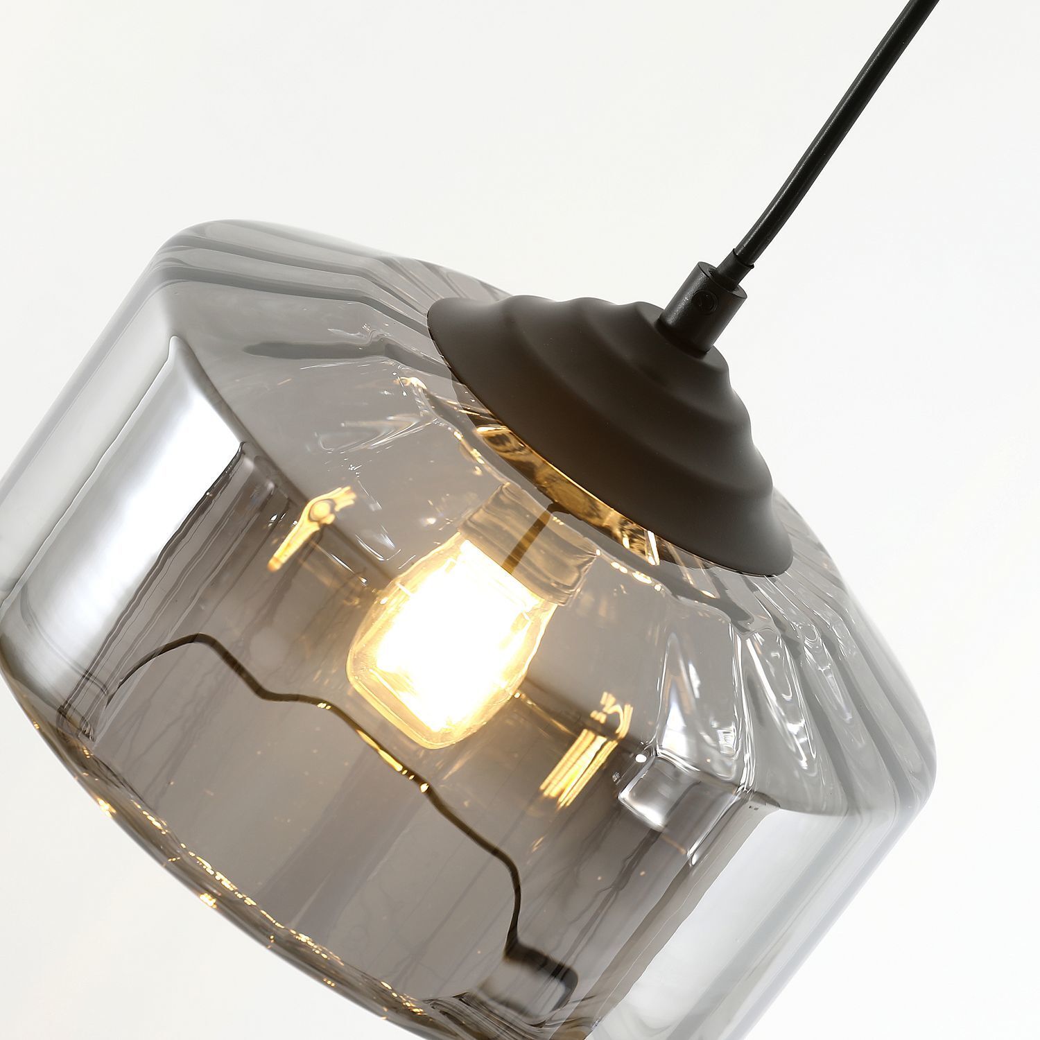 Люстра Favourite 2720-1P