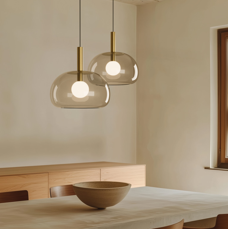 Подвесной светильник Cloud серое стекло/золотой металл Aromas del Campo