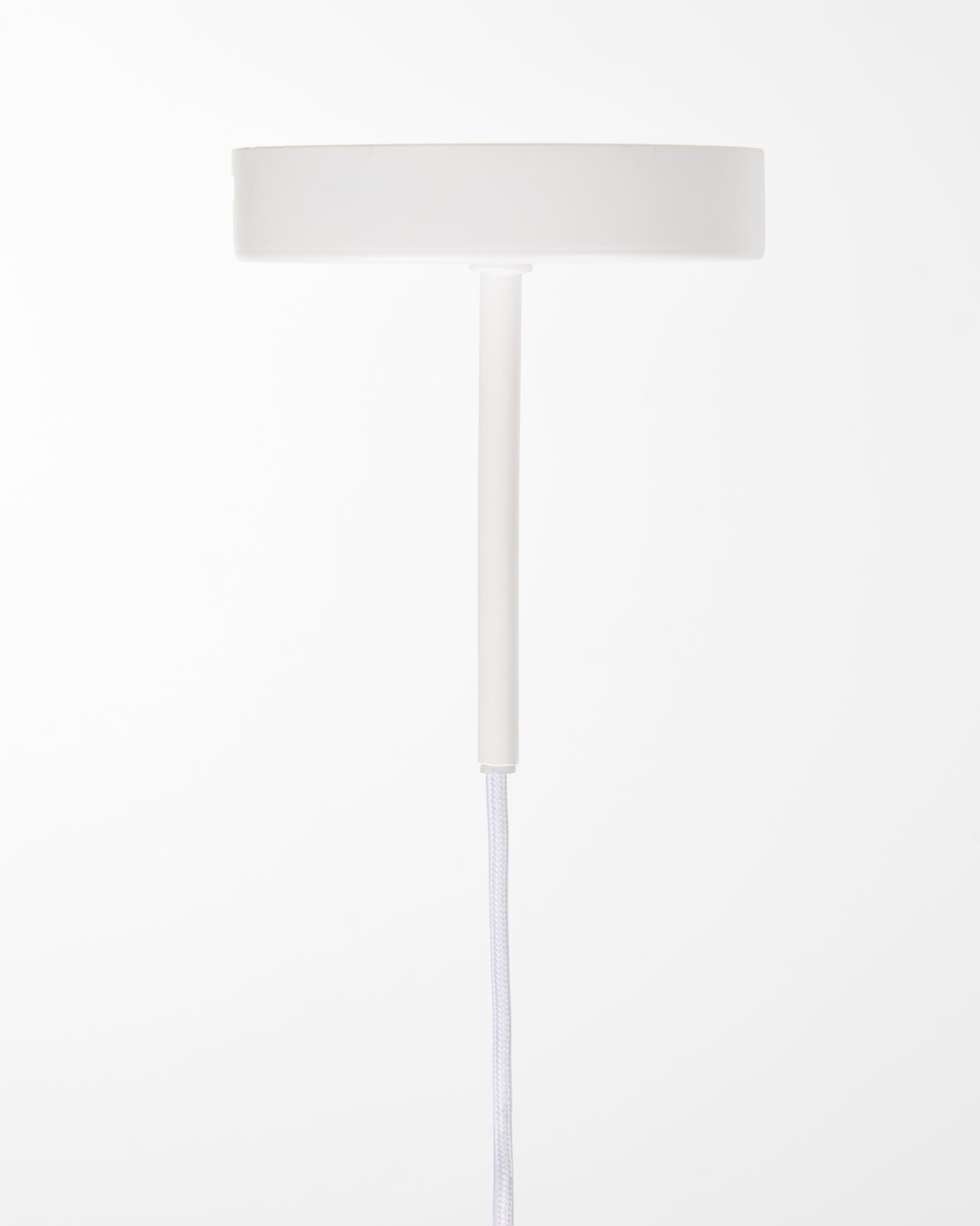 Основание металлического светильника Fluvia белого цвета, 250 см La Forma (ex Julia Grup)