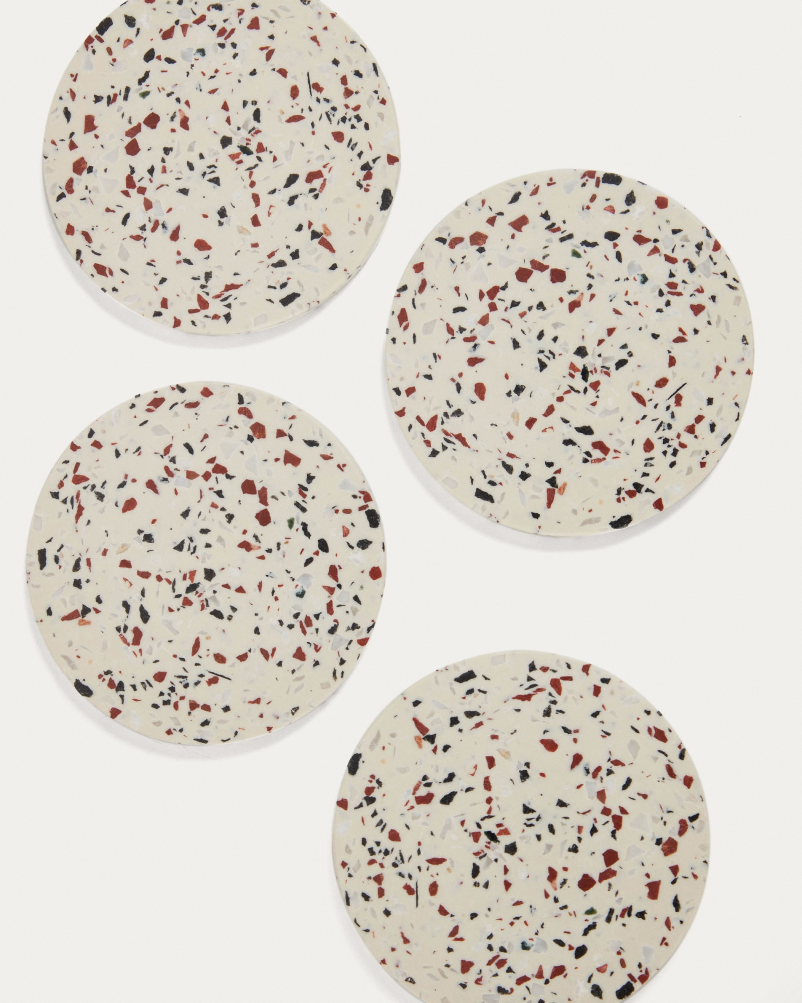 Набор из 4-х подставок Tiana белый La Forma (ex Julia Grup)