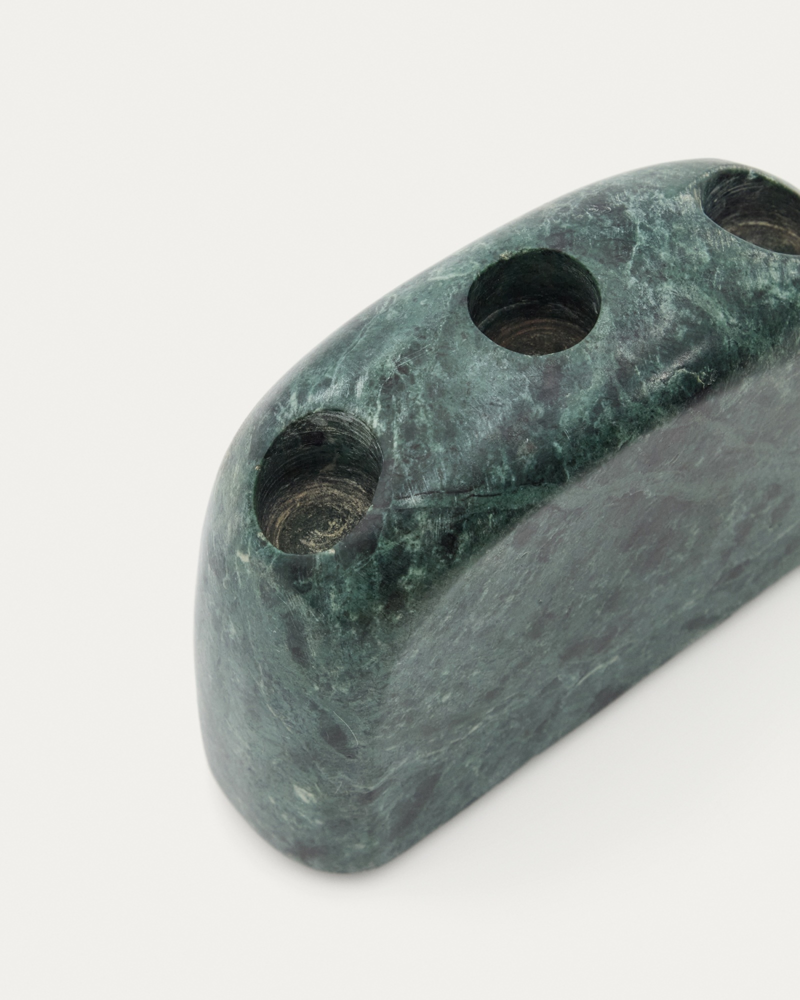 Signe Подсвечник среднего размера из зеленого мрамора 10 см La Forma (ex Julia Grup)