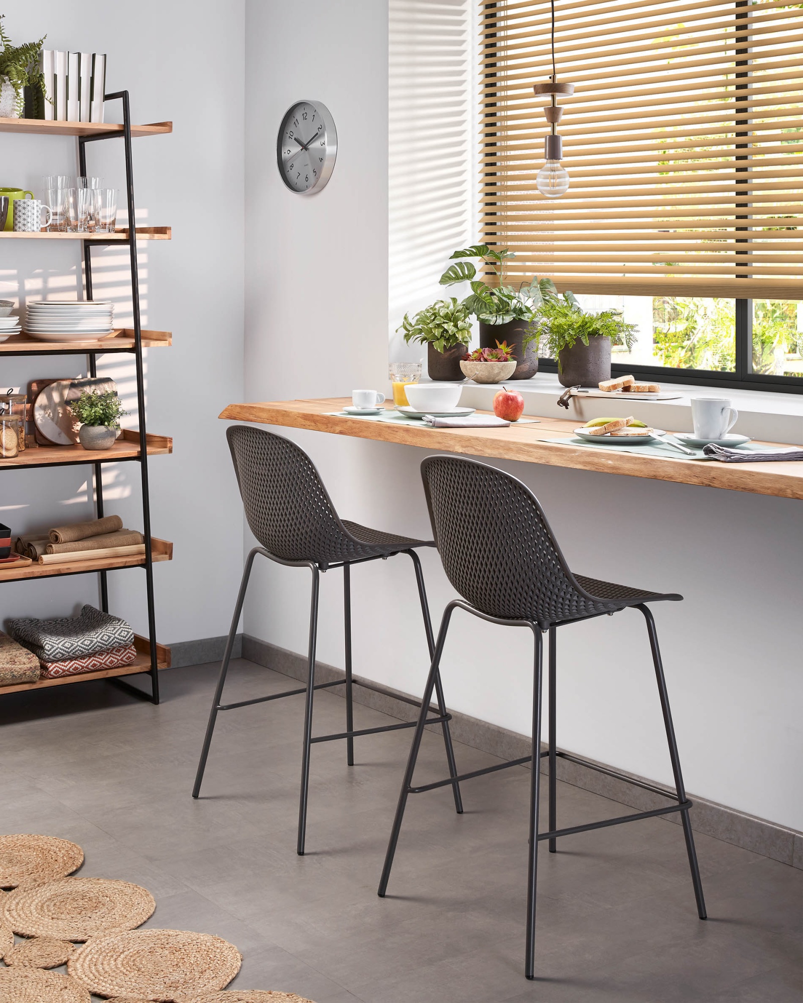 Барный стул Quinby серый La Forma (ex Julia Grup)