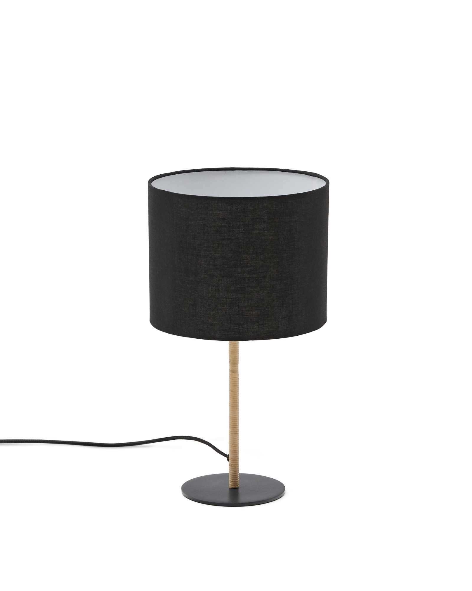 Настольная лампа Pina из металла и ротанга с черным хлопковым абажуром La Forma 193296