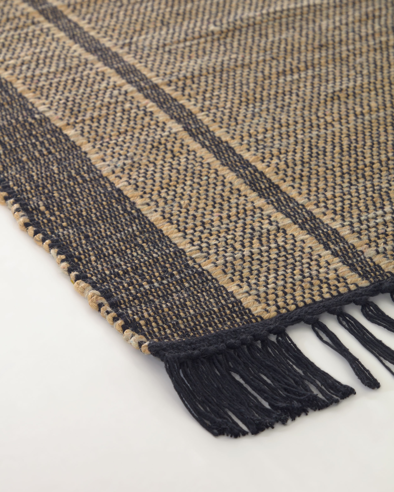 Brunilda черно-коричневый ковер 160 x 230 см La Forma (ex Julia Grup)