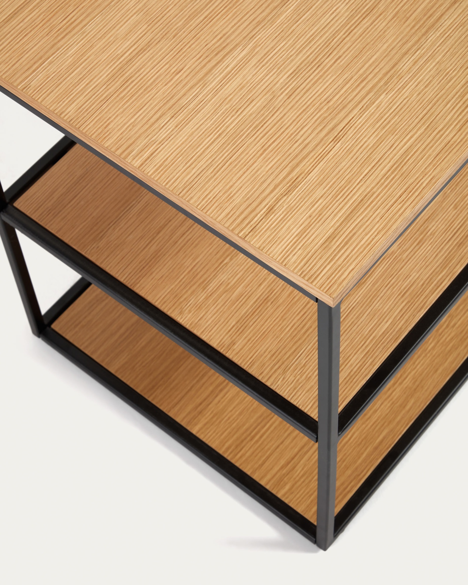 Yoana Тумба под TV из дубового шпона и черного металла 160 x 40 см La Forma (ex Julia Grup)