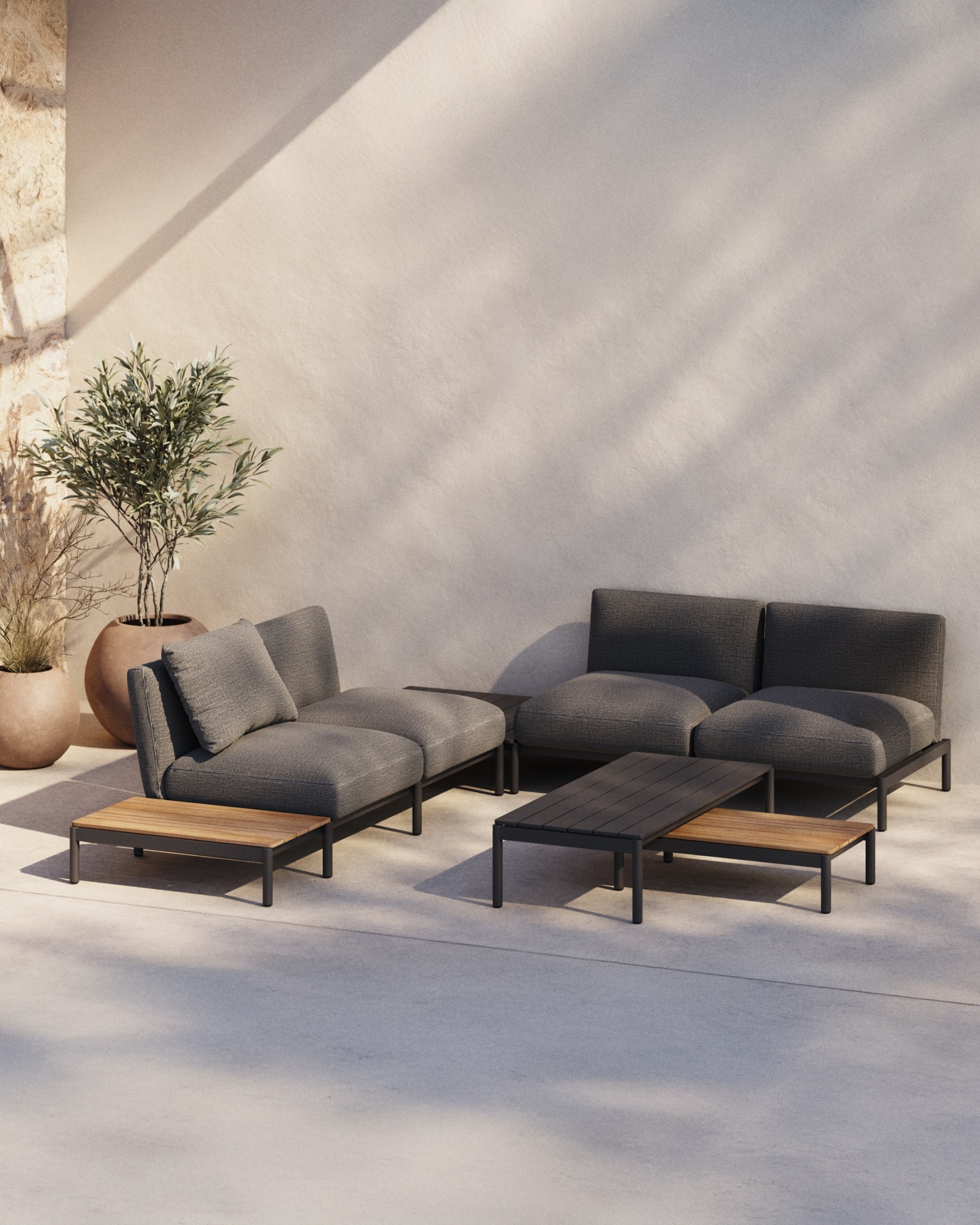 Журнальный столик Sorells из серого алюминия 63 x 149 см La Forma (ex Julia Grup)