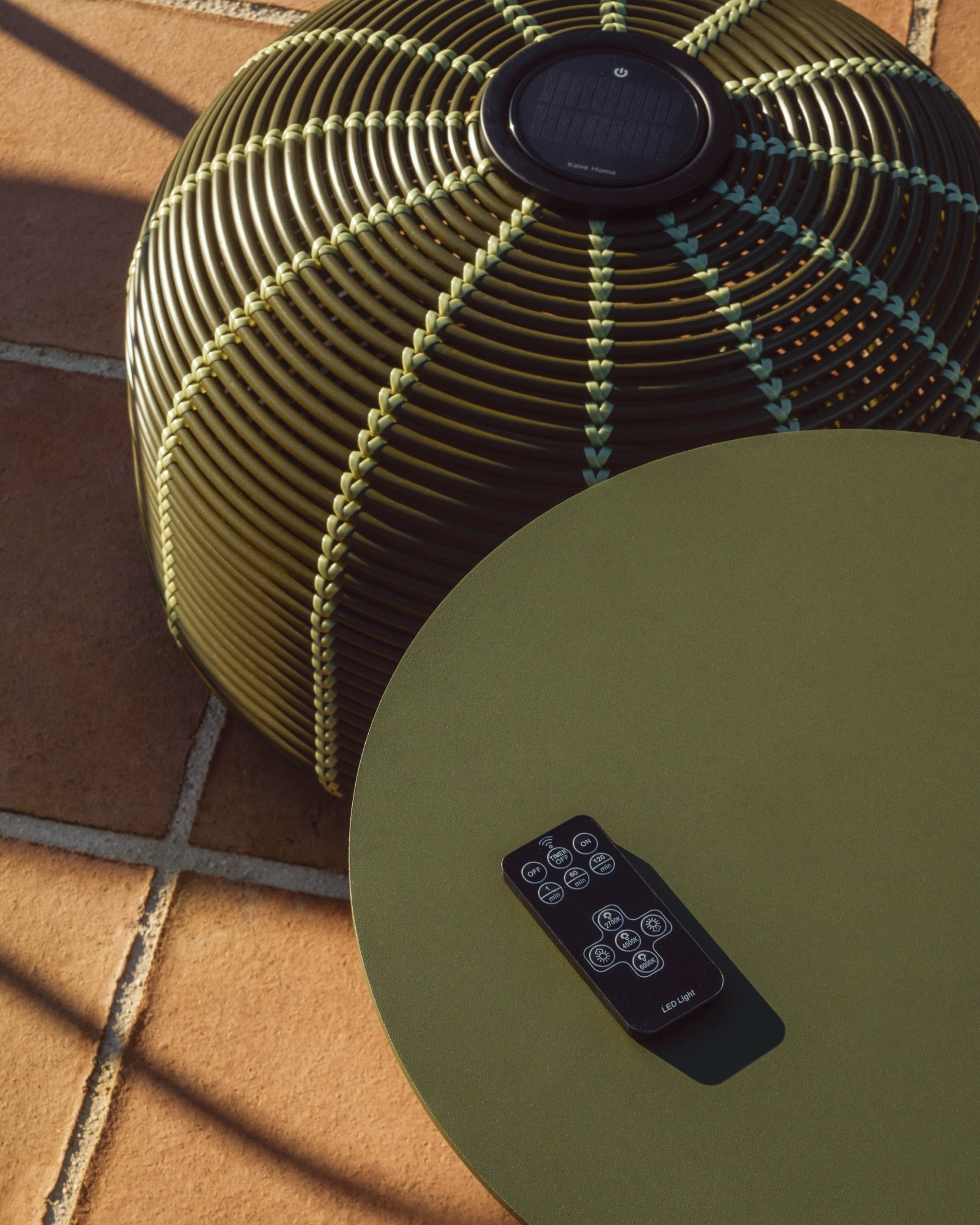 Уличный светильник Garoina из зеленого искусственного ротанга Ø50 см La Forma 482556