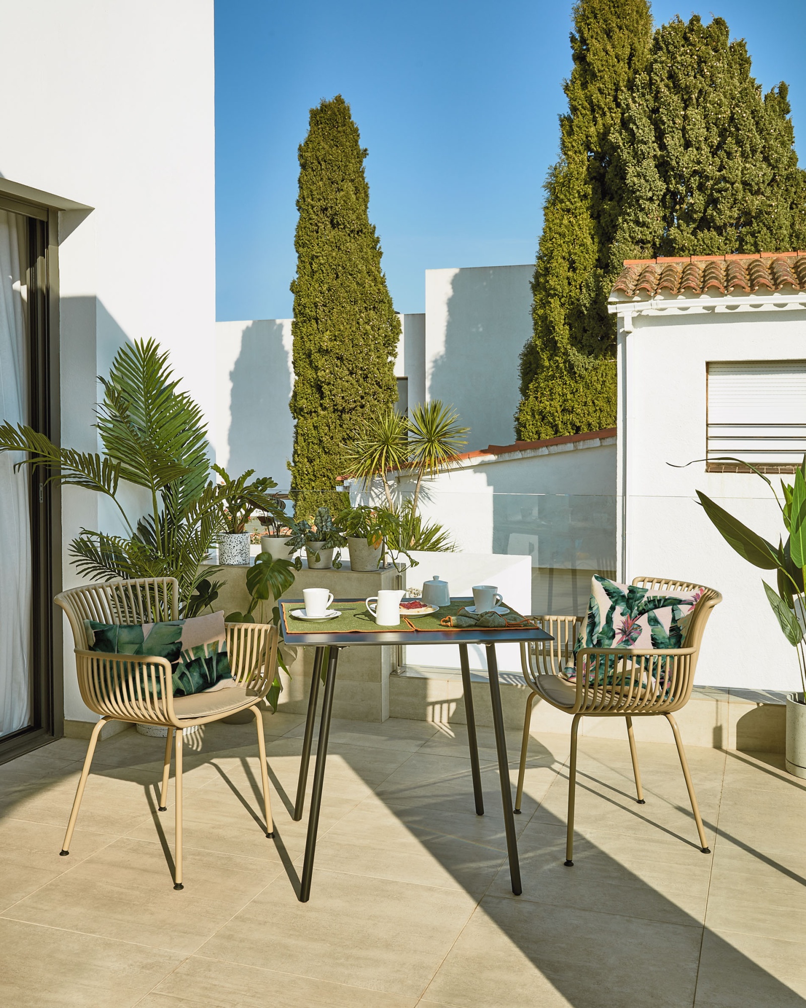 Садовый стул Surpika бежевый La Forma (ex Julia Grup)