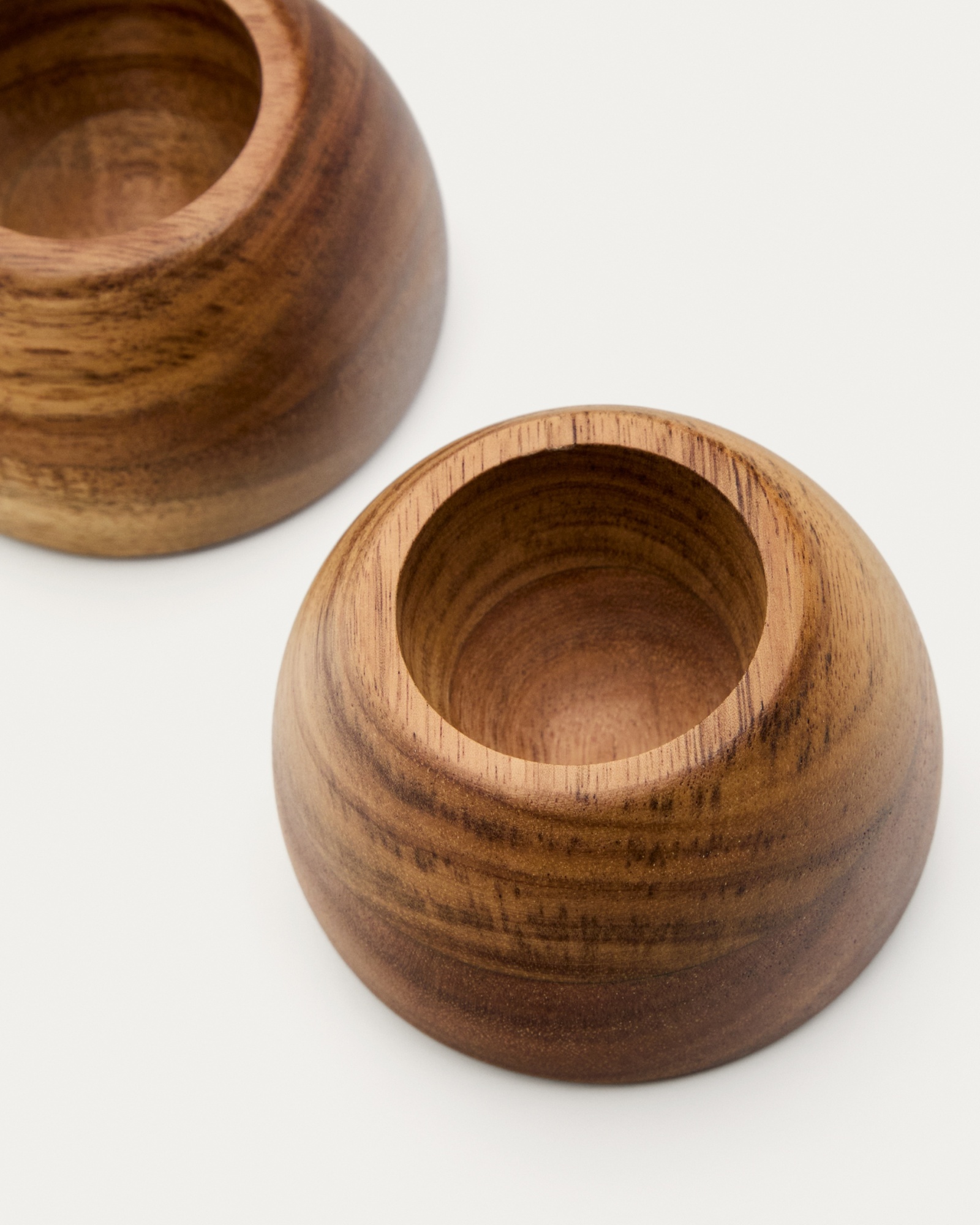 Набор из 2 подставок для яиц Nukha из древесины акации La Forma (ex Julia Grup)