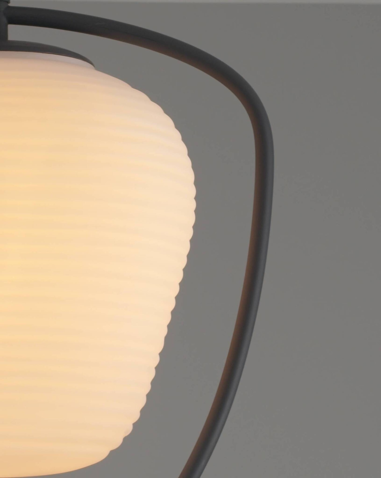 Потолочный светильник Moderli V2881-1C Julia 1*E27*25W