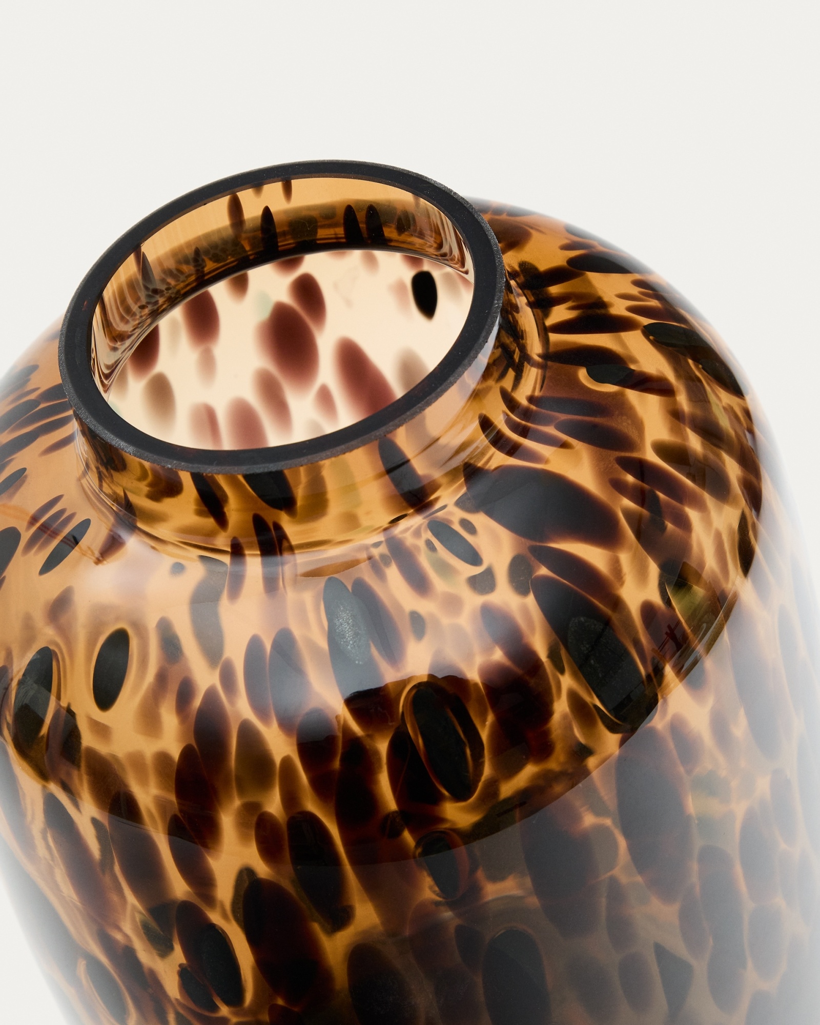 Panth Ваза из коричневого стекла 25,5 см La Forma (ex Julia Grup)