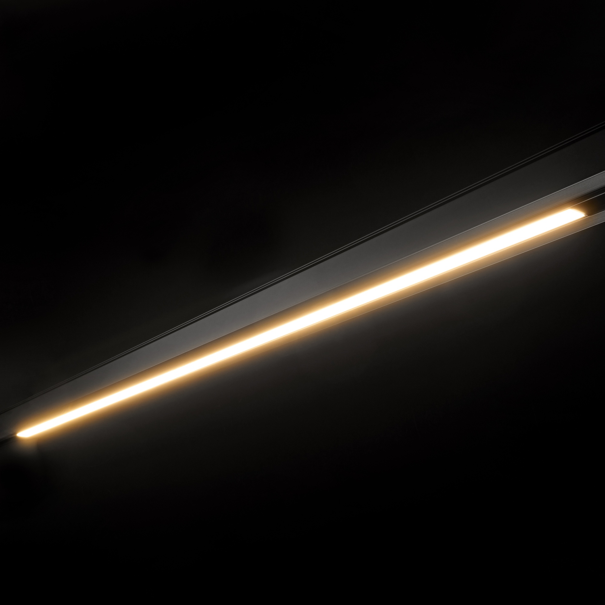 Трековый светильник линейный Lumker SY-LINK-1200-BL-24-WW