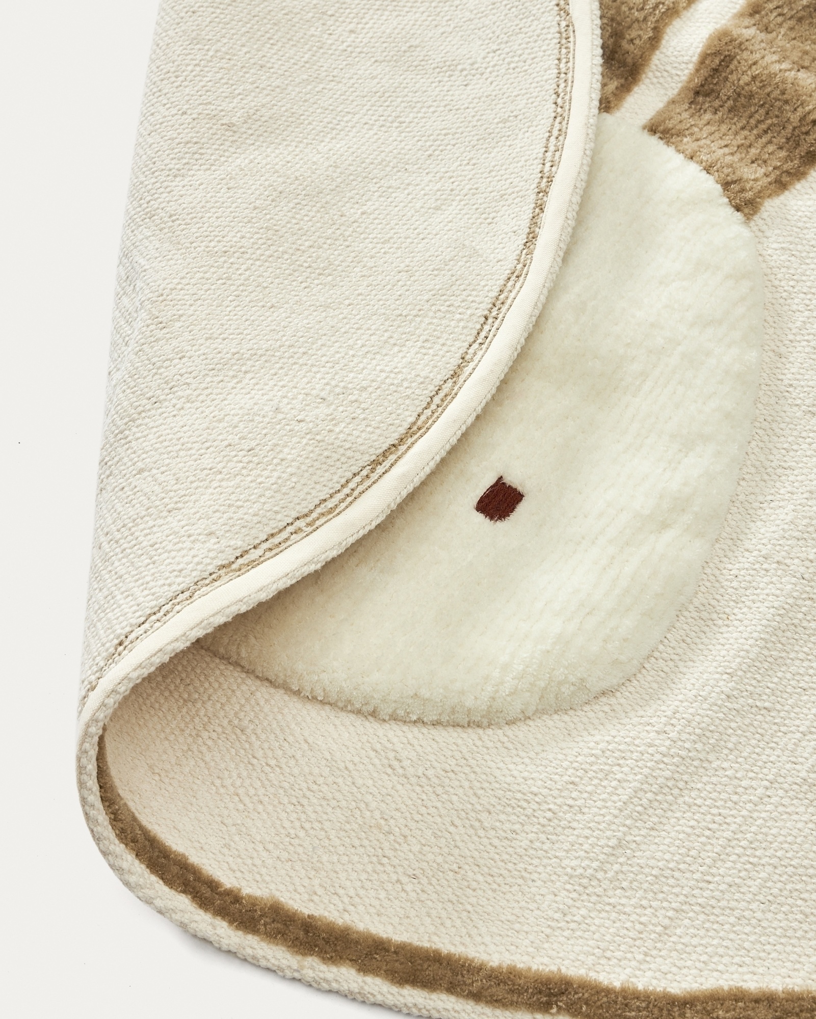 Yanil Круглый бежевый хлопковый коврик с кроликом Ø 100 см La Forma (ex Julia Grup)