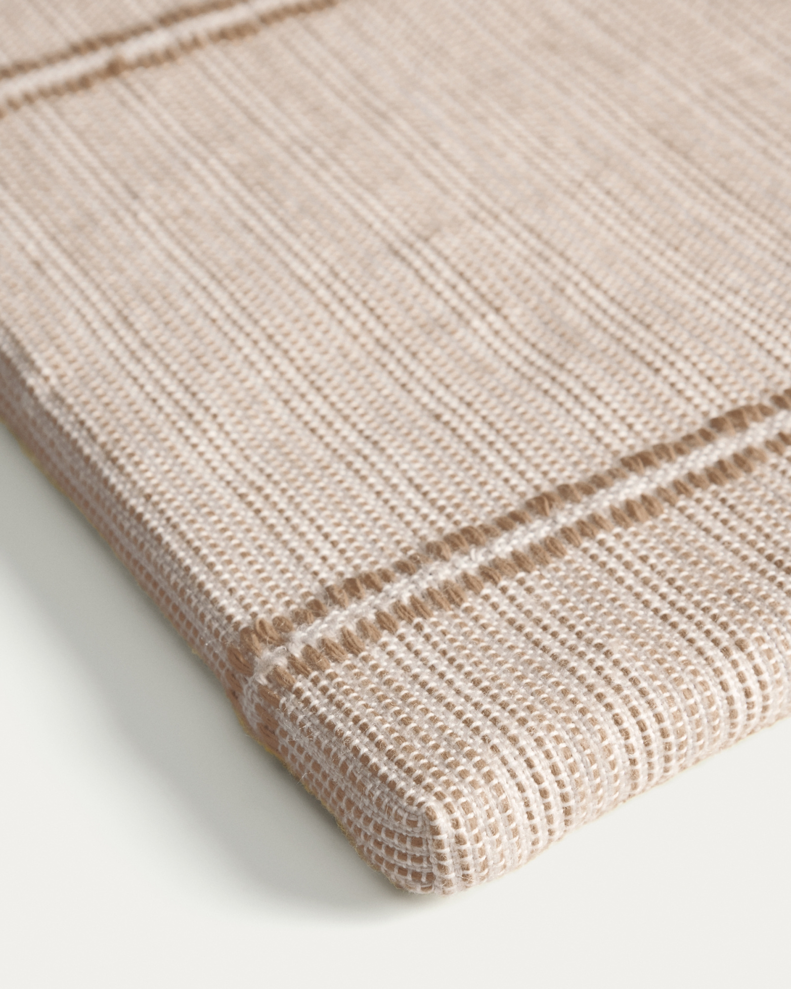 Подушка для стула Drati бежевого цвета, 100% ПЭТ, 40 x 40 см La Forma 481431