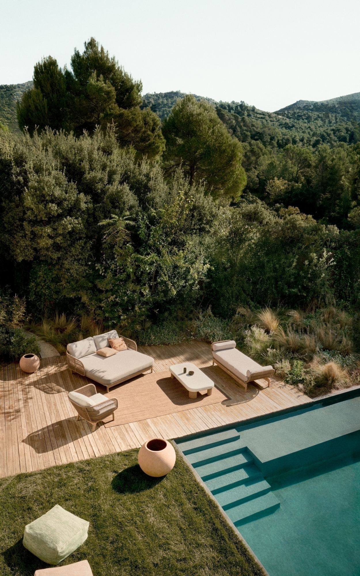 Двухместный шезлонг Catalina из бежевого шнура и массива акации La Forma 253631