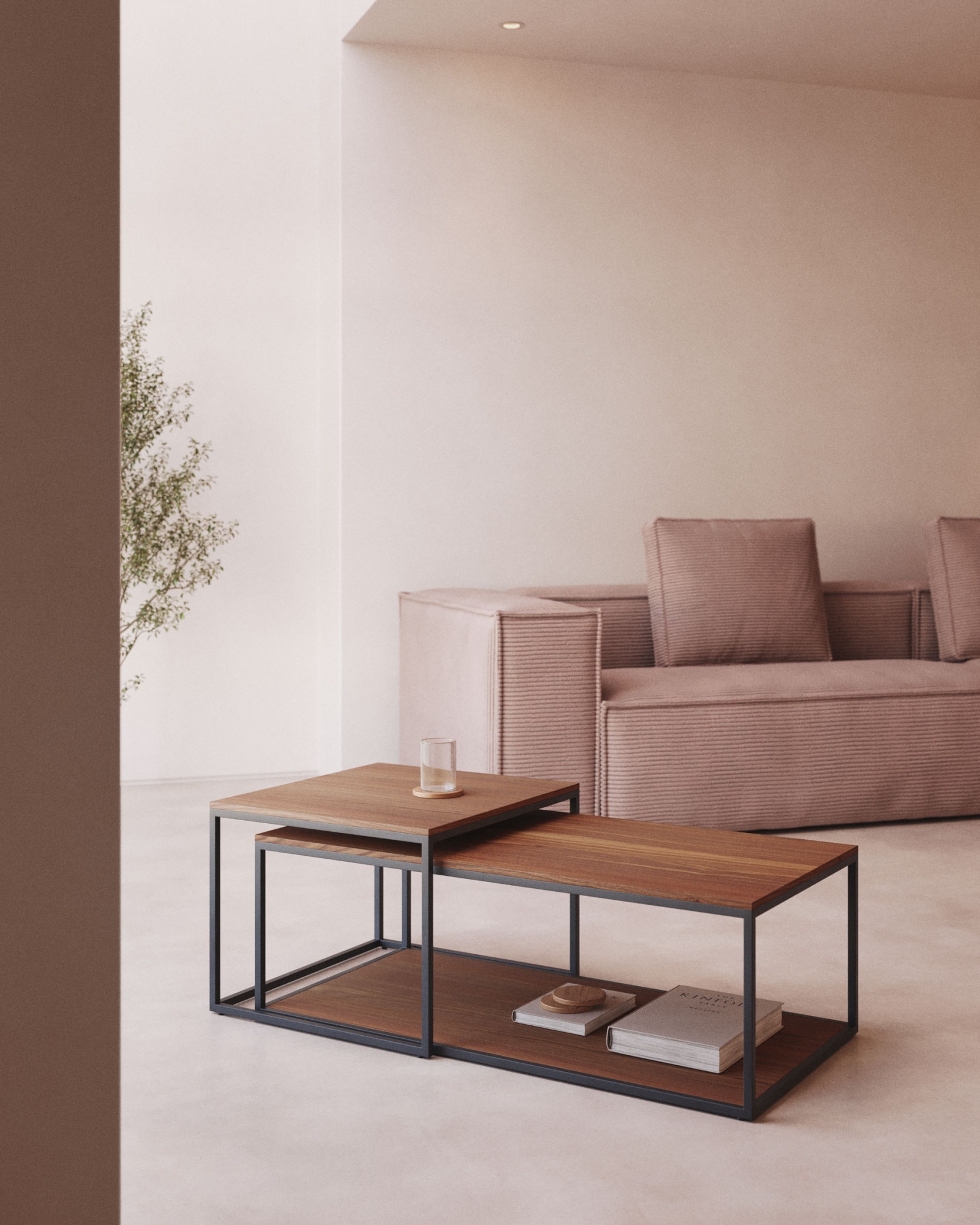 Yoana Набор из 2 столиков из орехового шпона и черного металла La Forma (ex Julia Grup)