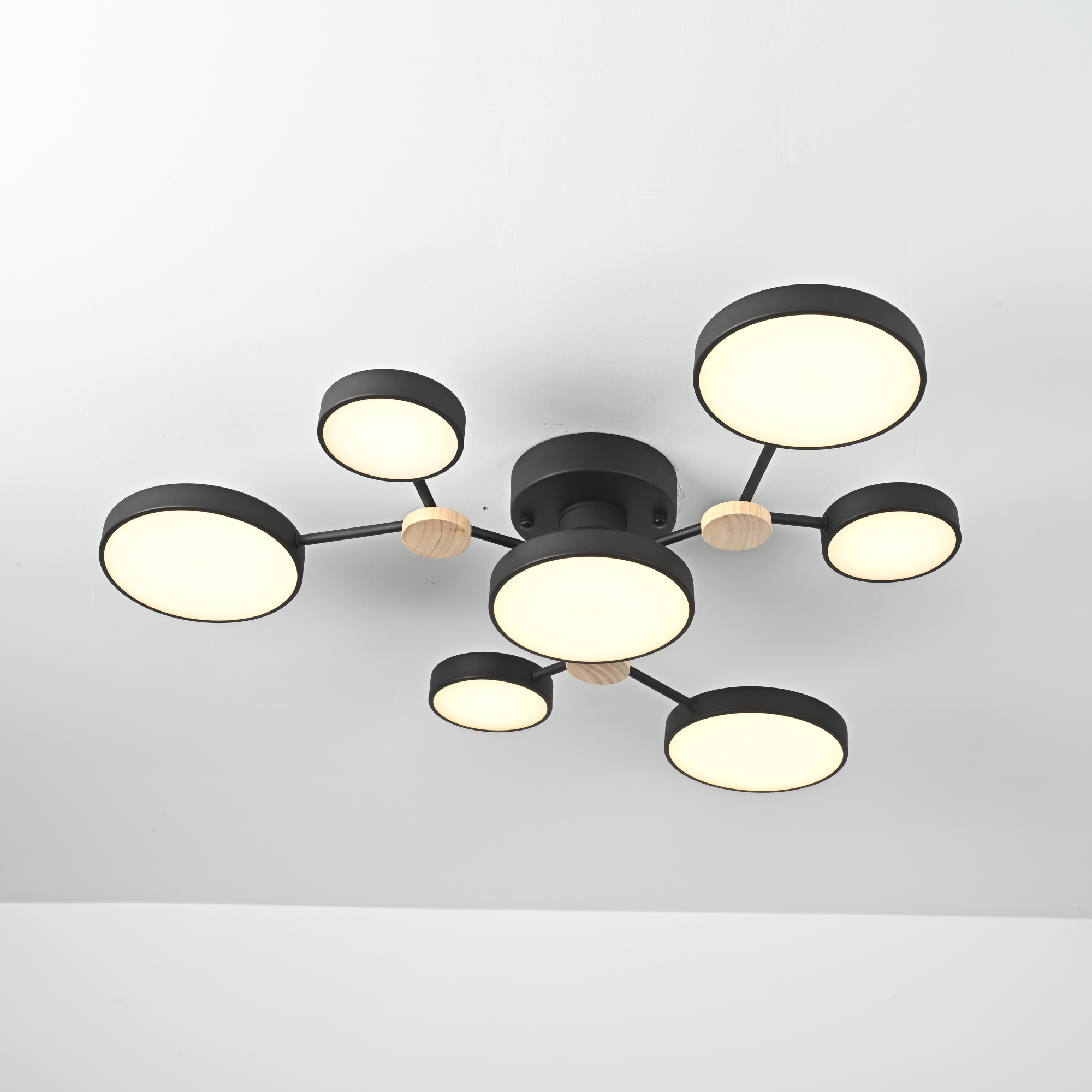 Потолочная Люстра Gamma D88 Black By Imperiumloft