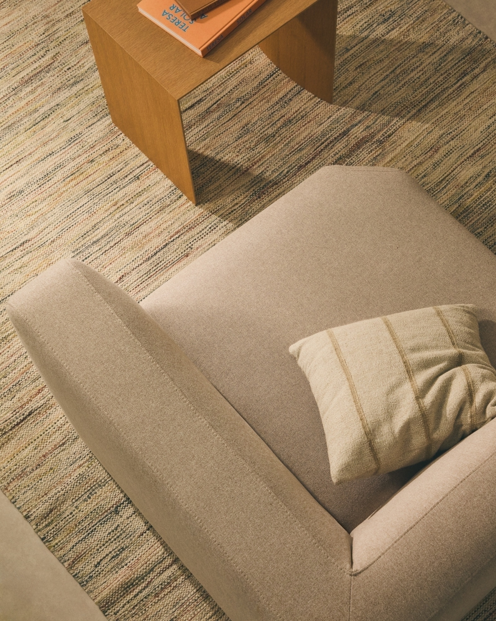 Угловой модульный диван Neom бежевого цвета 75 см La Forma (ex Julia Grup)