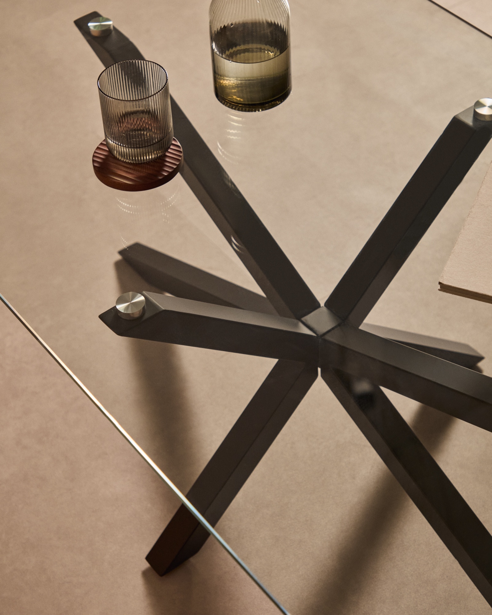 Стол журнальный Argon черный металл La Forma (ex Julia Grup)