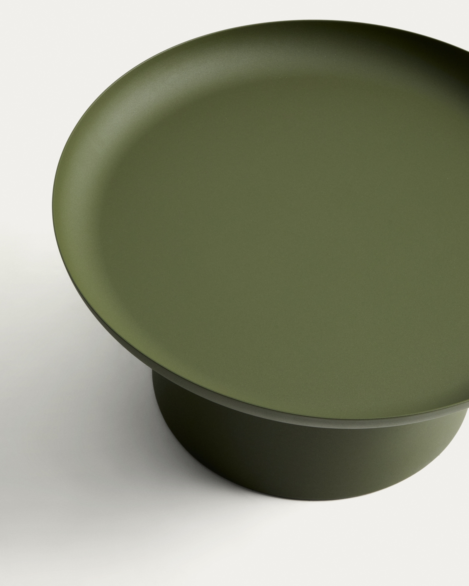 Уличный столик Arcola из зеленого алюминия, диаметр 70 см La Forma 482183