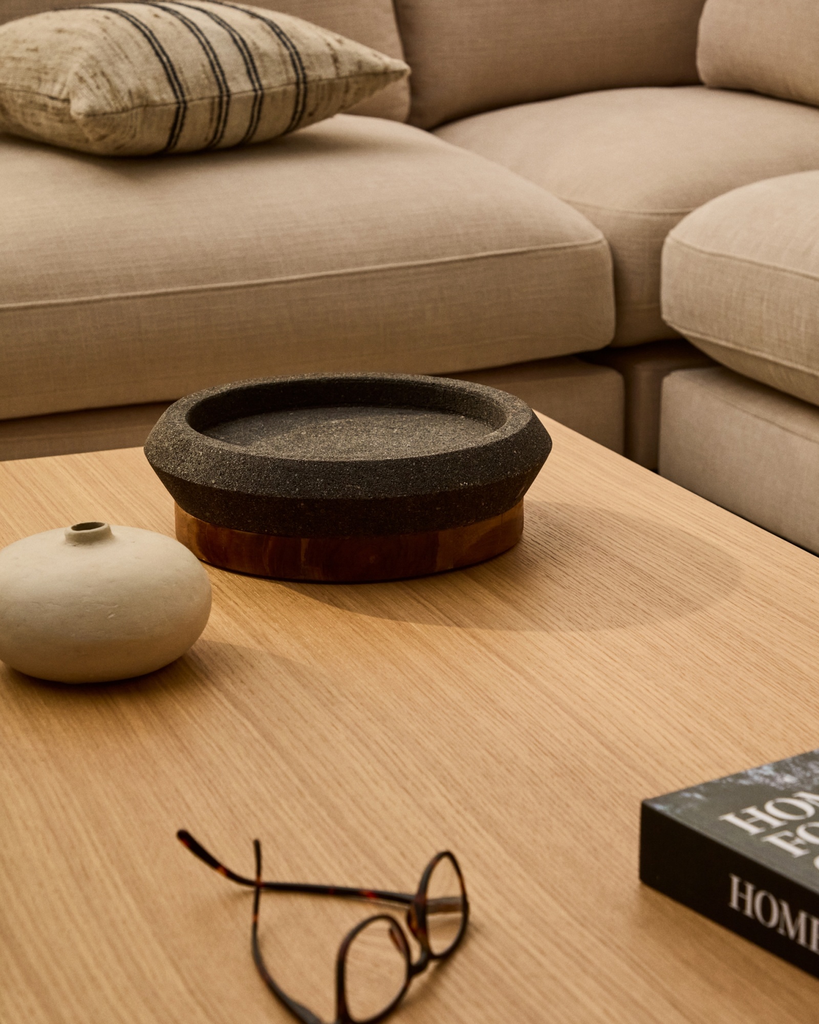 Naro Поднос из вулканического камня La Forma (ex Julia Grup)