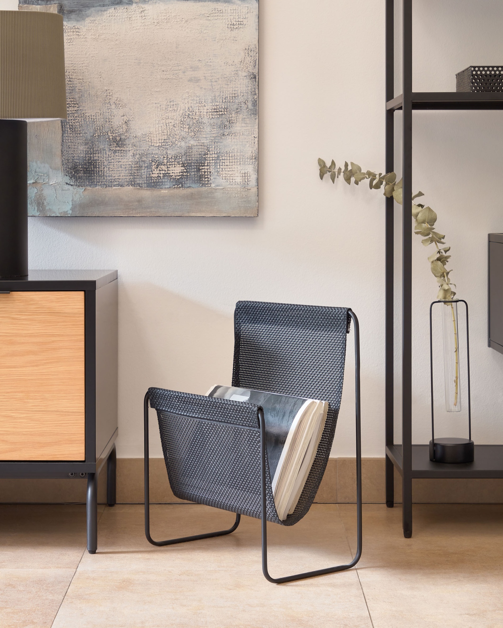 Siana Подставка для журналов из черного металла La Forma (ex Julia Grup)