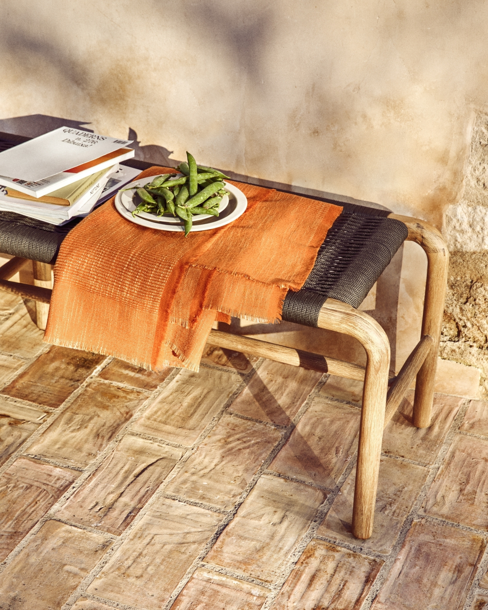 Плед Sareli из оранжевой смесовой шерсти 130 x 170 см La Forma 481471