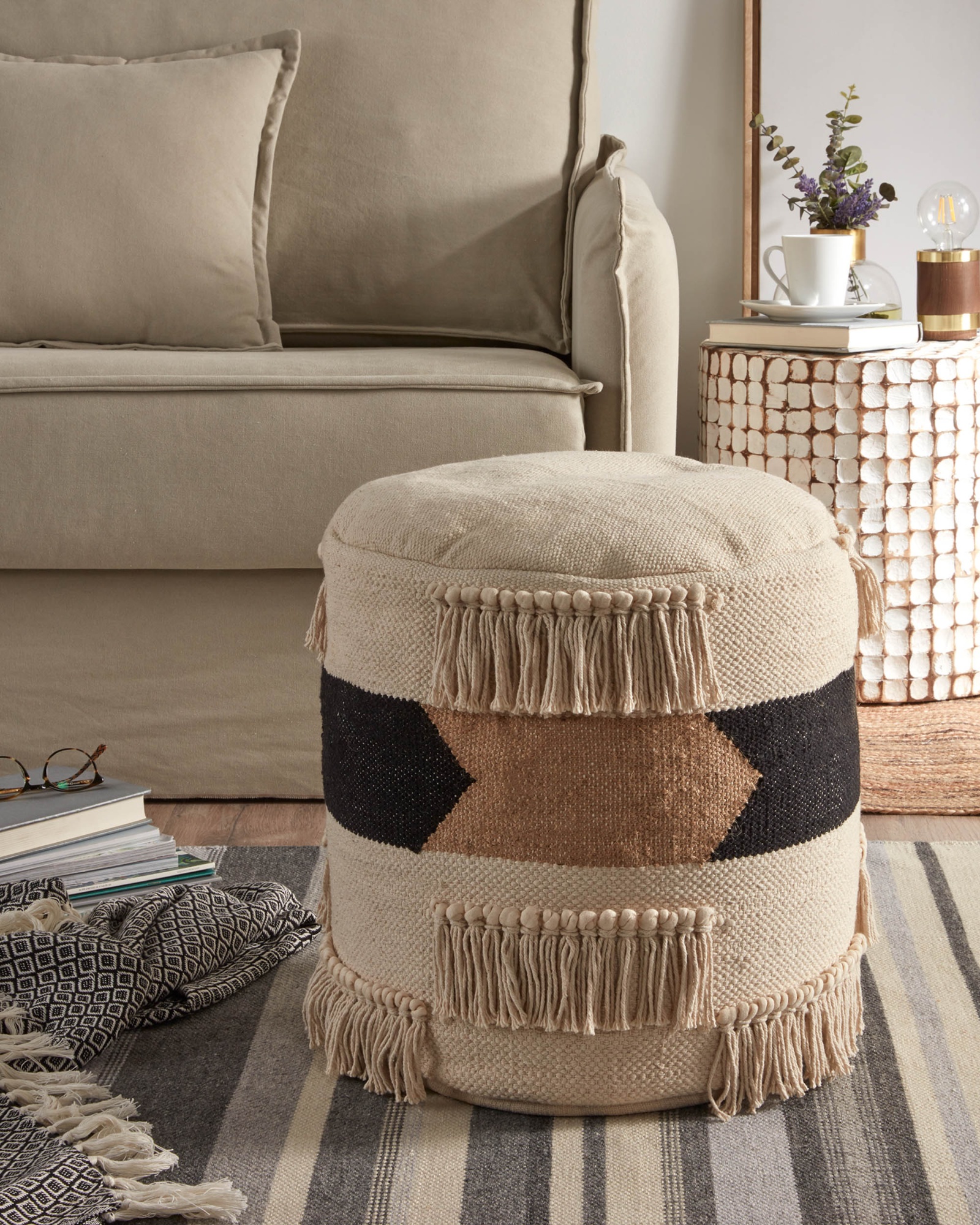 Столик приставной Coconut La Forma (ex Julia Grup)