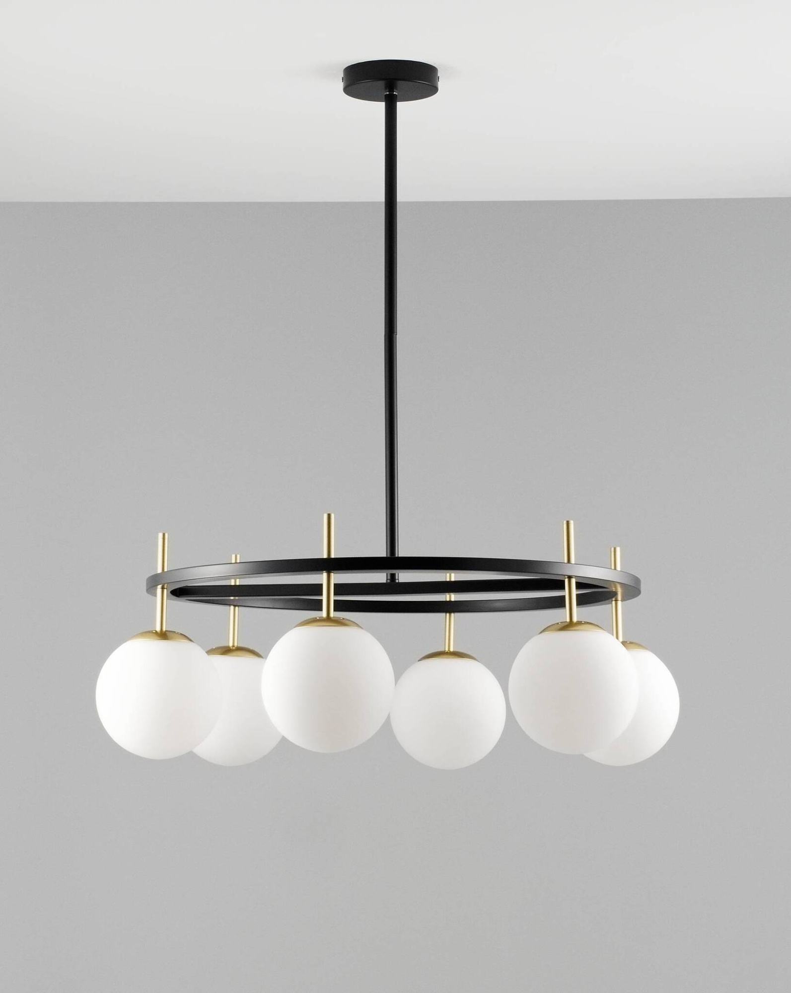 Люстра на штанге Moderli V3000-6C Lana 6*E14*5W