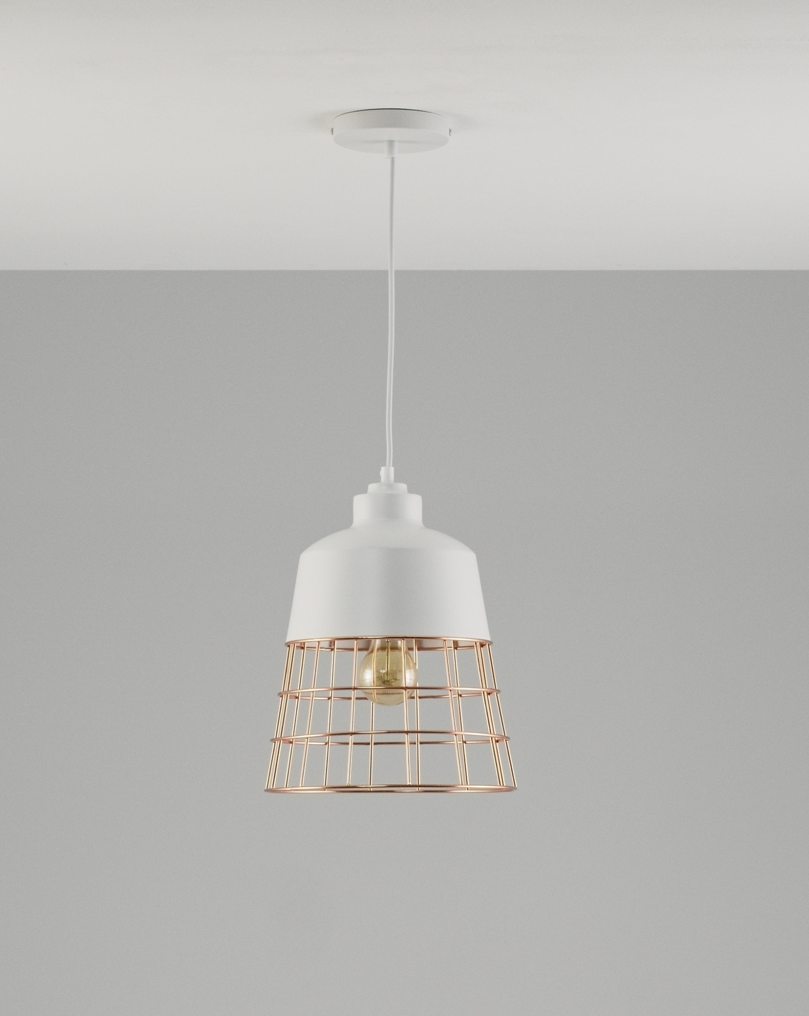 Подвесной светильник Moderli GD-C213-A белый Lora 1*E27*60W