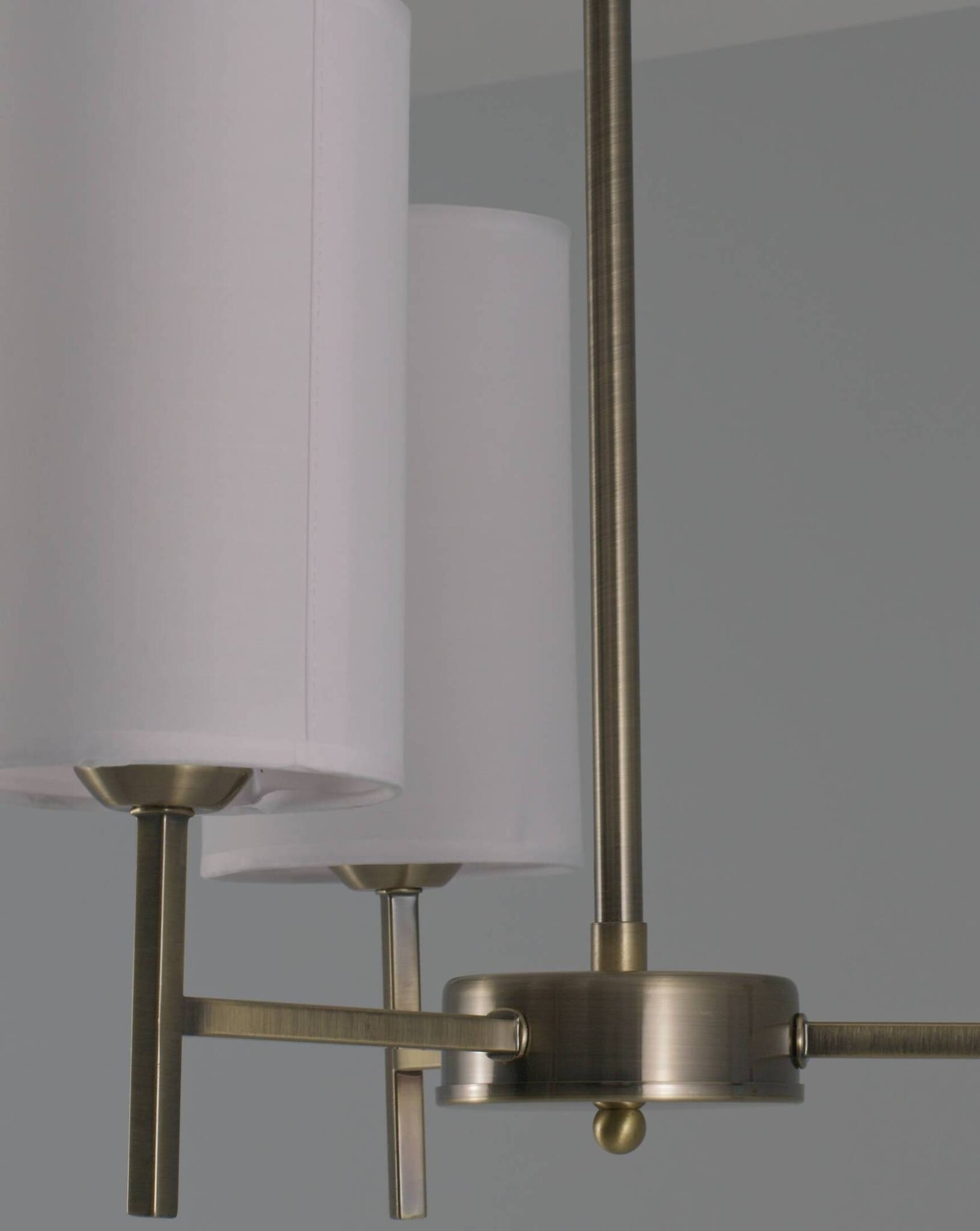 Люстра потолочная на штанге Moderli V1190-3C Globo 3*E27*60W