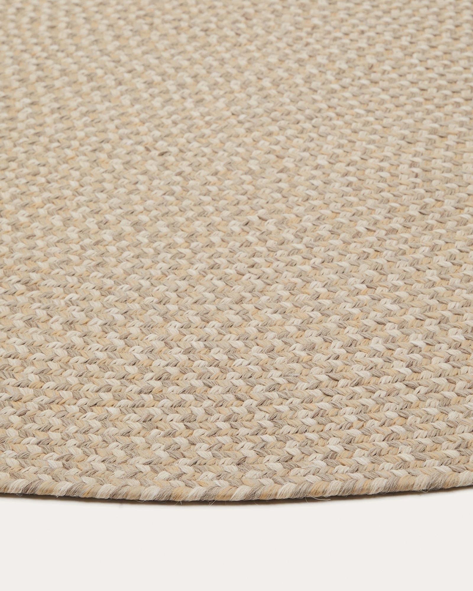 Овальный ковер Rodhe бежевый 100% ПЭТ 160 x 230 La Forma (ex Julia Grup)