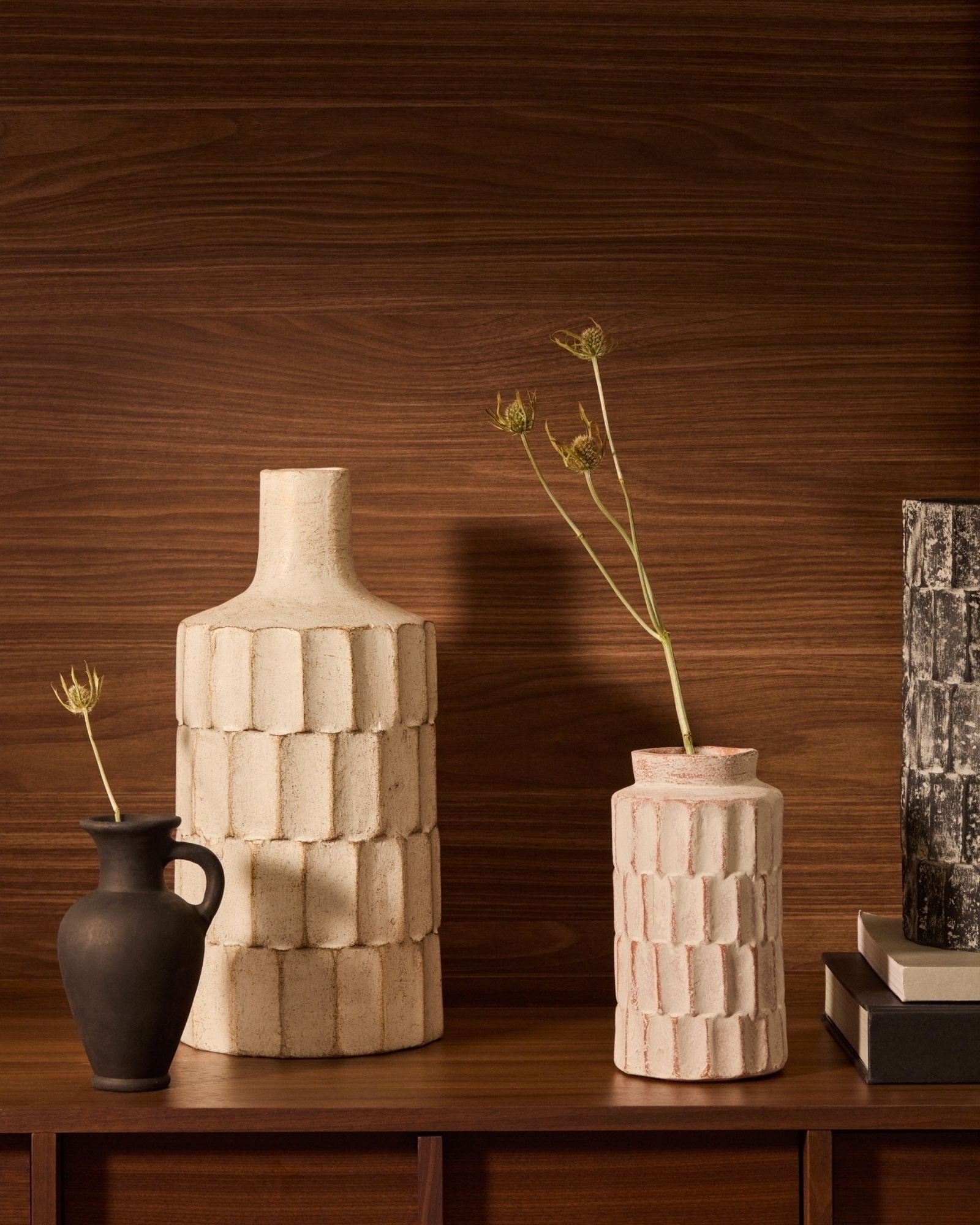 Arisa белая ваза из папье-маше, 41 см La Forma (ex Julia Grup)