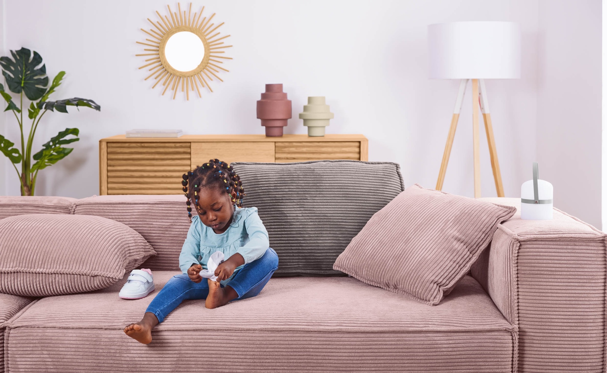 Торшер Uzagi белый и дерево La Forma (ex Julia Grup)