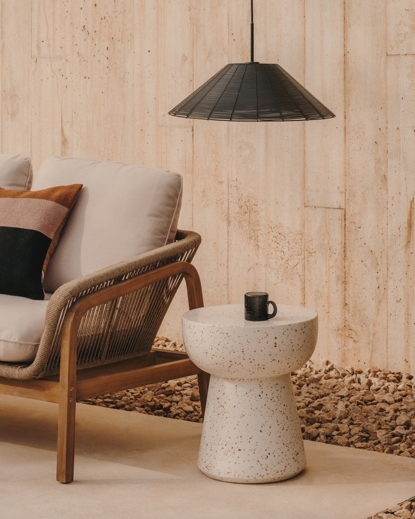 Абажур Saranella из черного искусственного ротанга 50 см La Forma (ex Julia Grup)