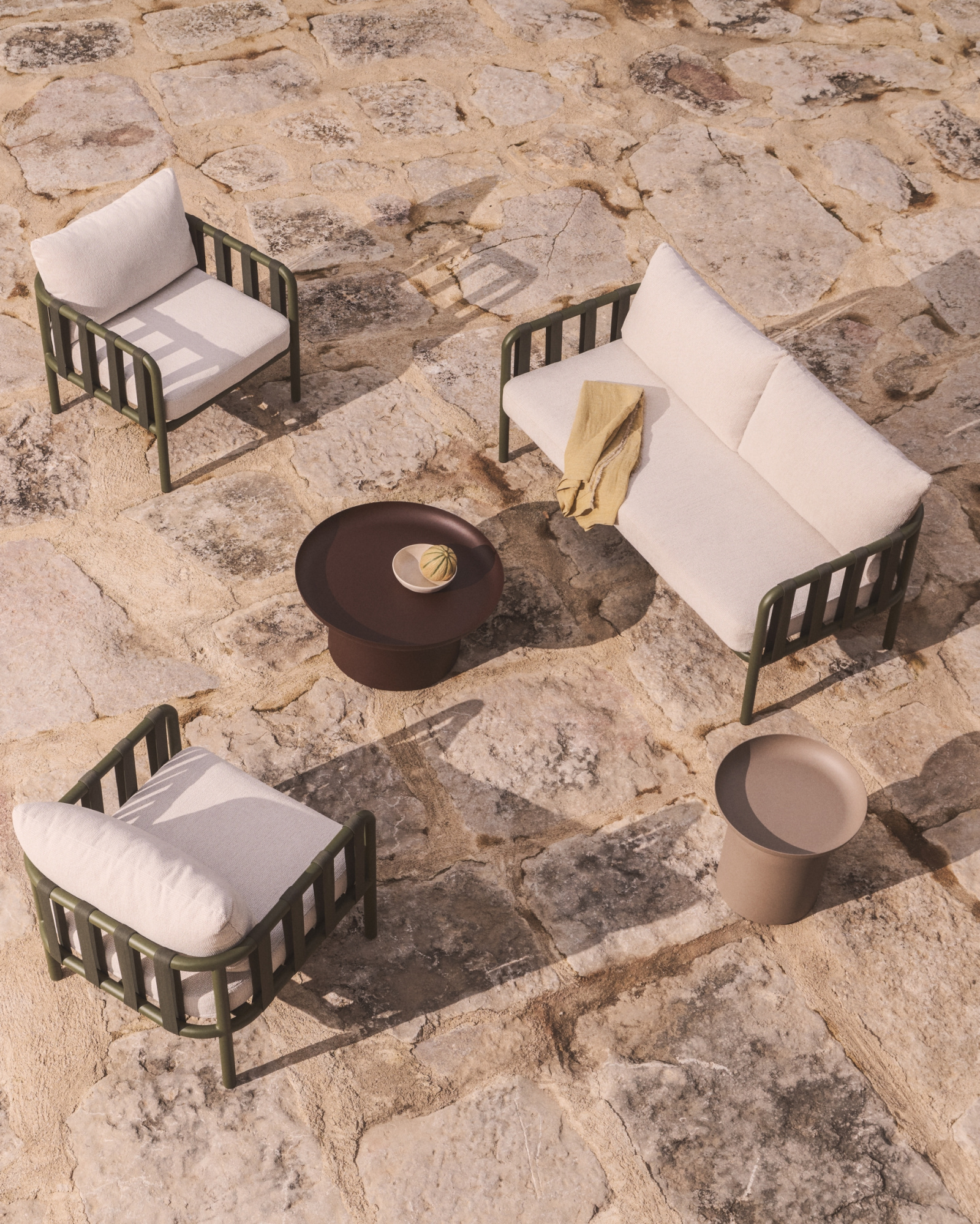 Комплект уличной мебели Omala из зеленого алюминия и веревки La Forma 482313