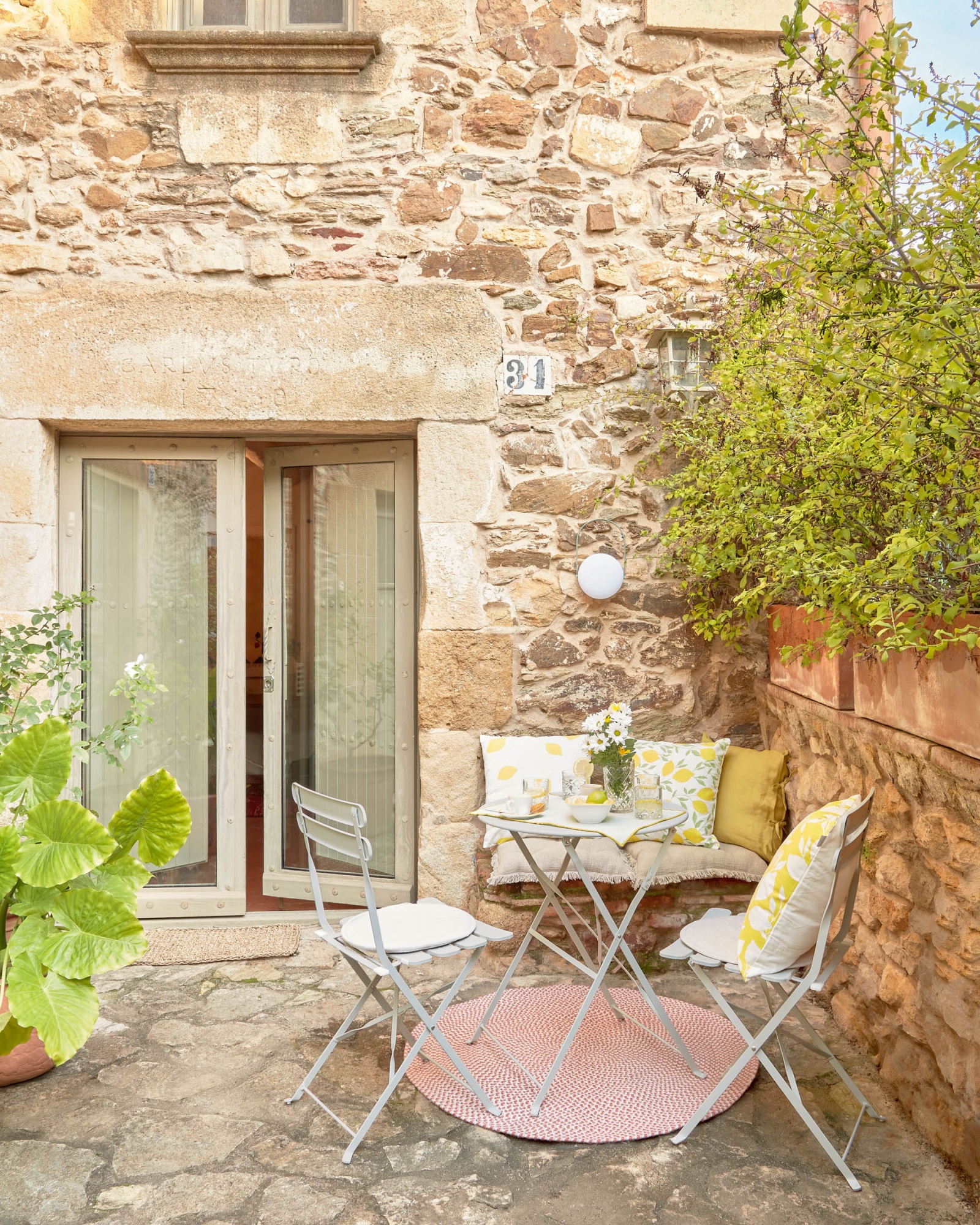 Чехол для подушки Etel 100% желтый с белыми лимонами 45 x 45 cm La Forma (ex Julia Grup)