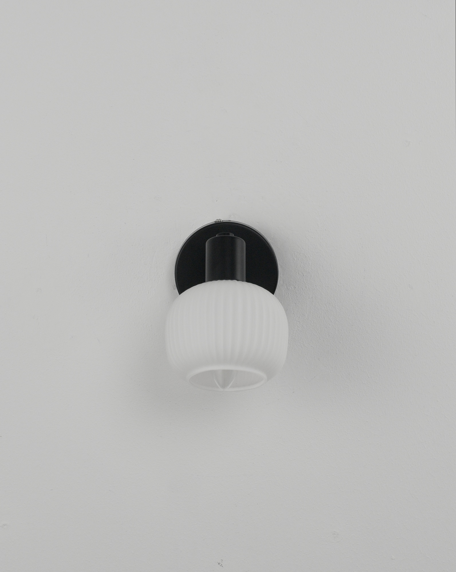 Спот Moderli V3030-1W Katrin 1*E14*40W