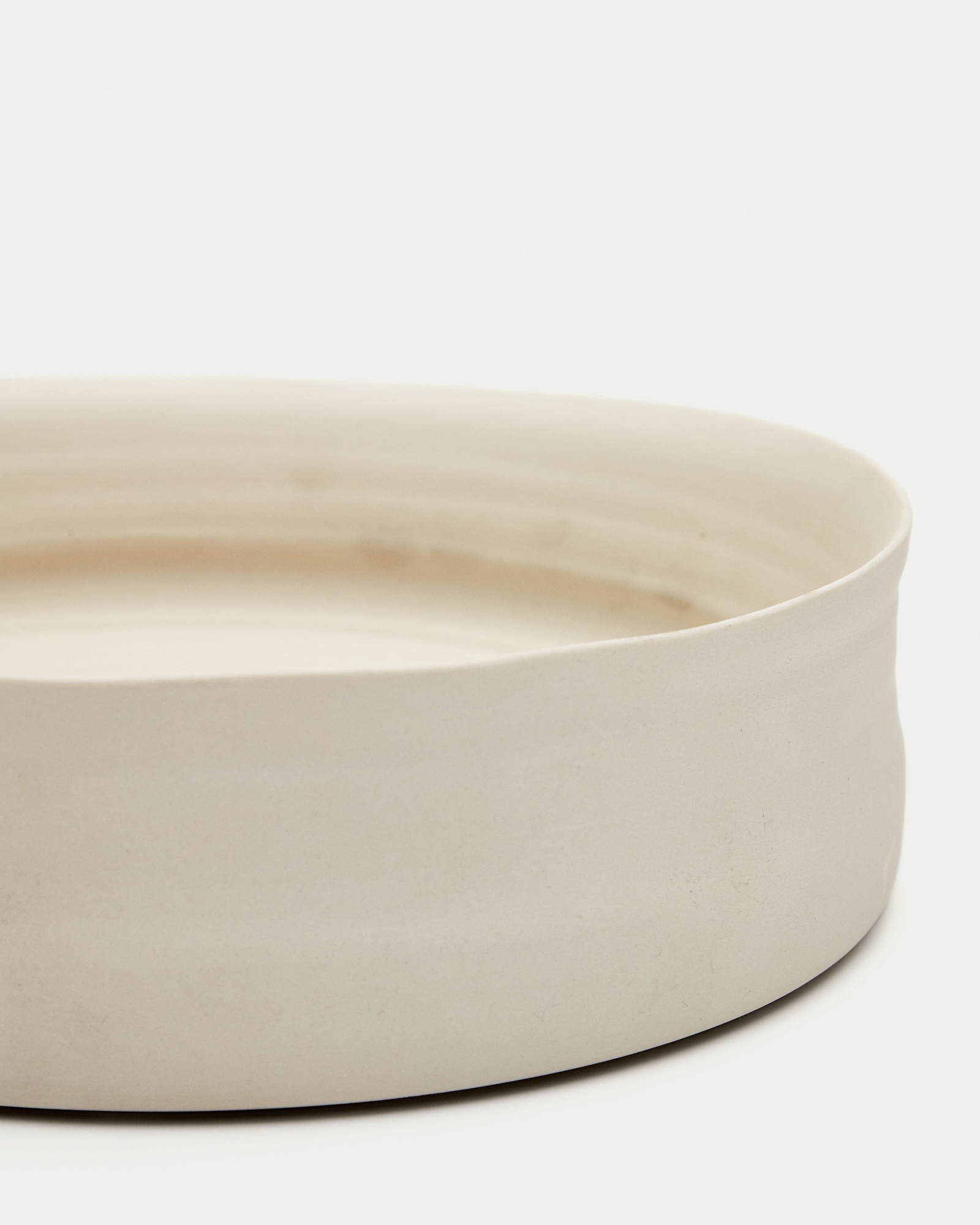 Macae Маленький белый керамический поднос Ø 24 см La Forma (ex Julia Grup)