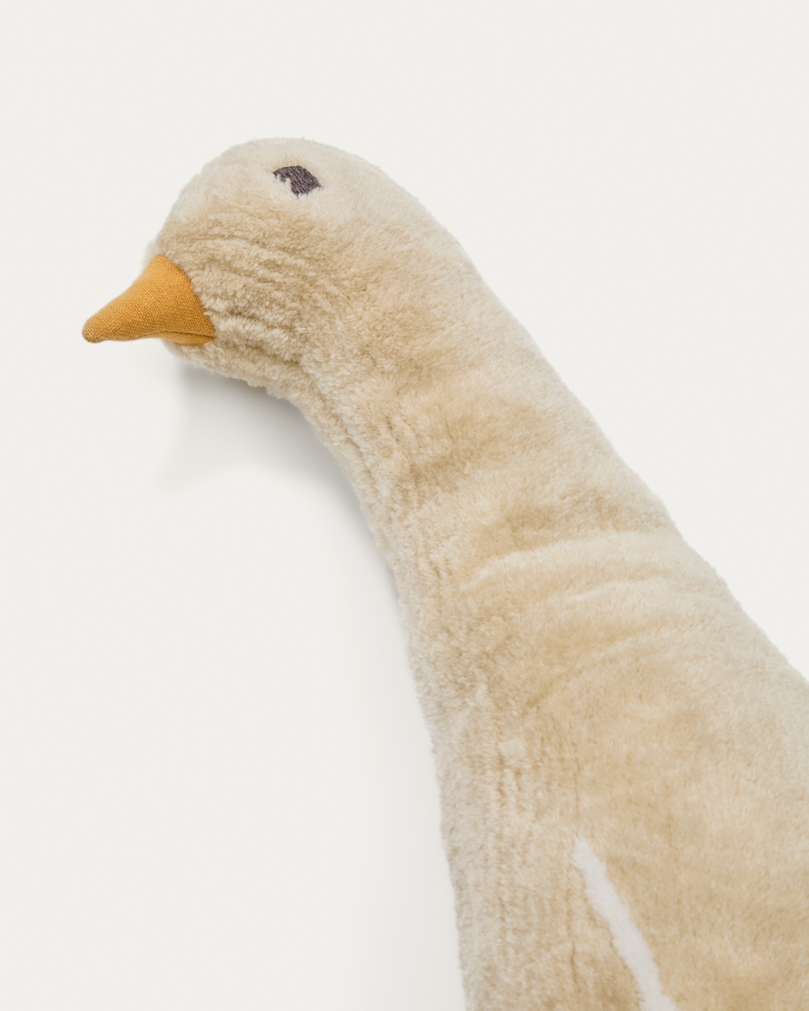 Подушка декоративная Milu бежевая в форме гуся хлопковая 50 см La Forma (ex Julia Grup)