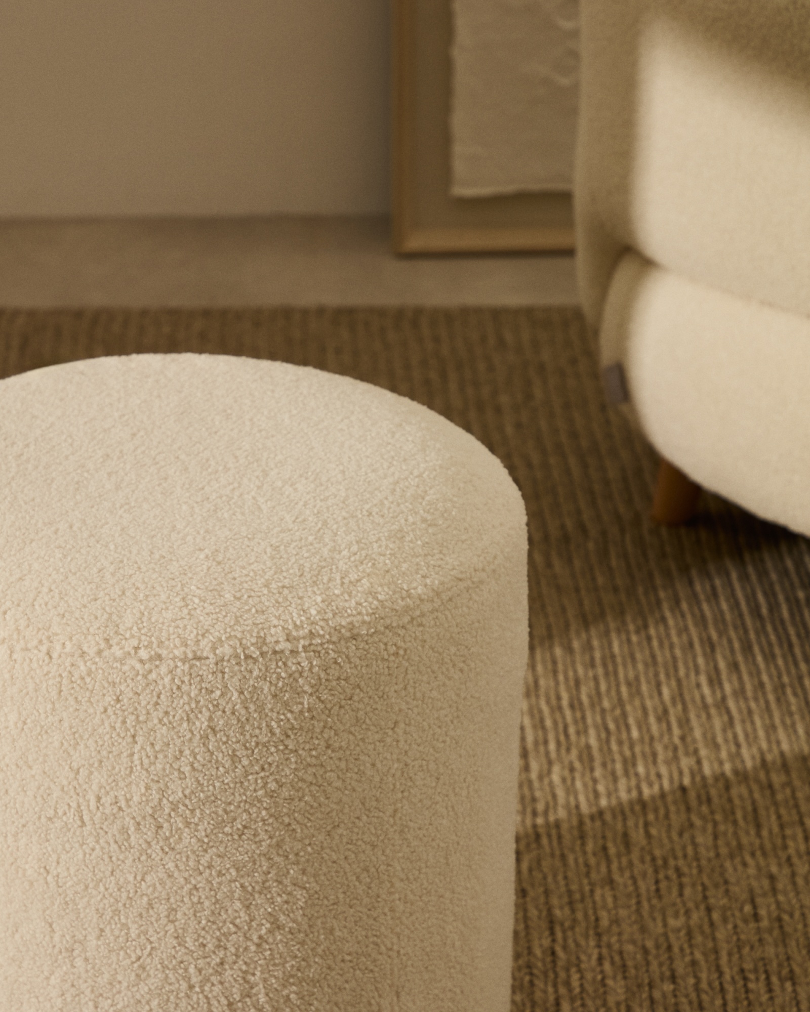 Kaeli Пуф для ног со съемным чехлом из ткани букле цвета экрю La Forma (ex Julia Grup)