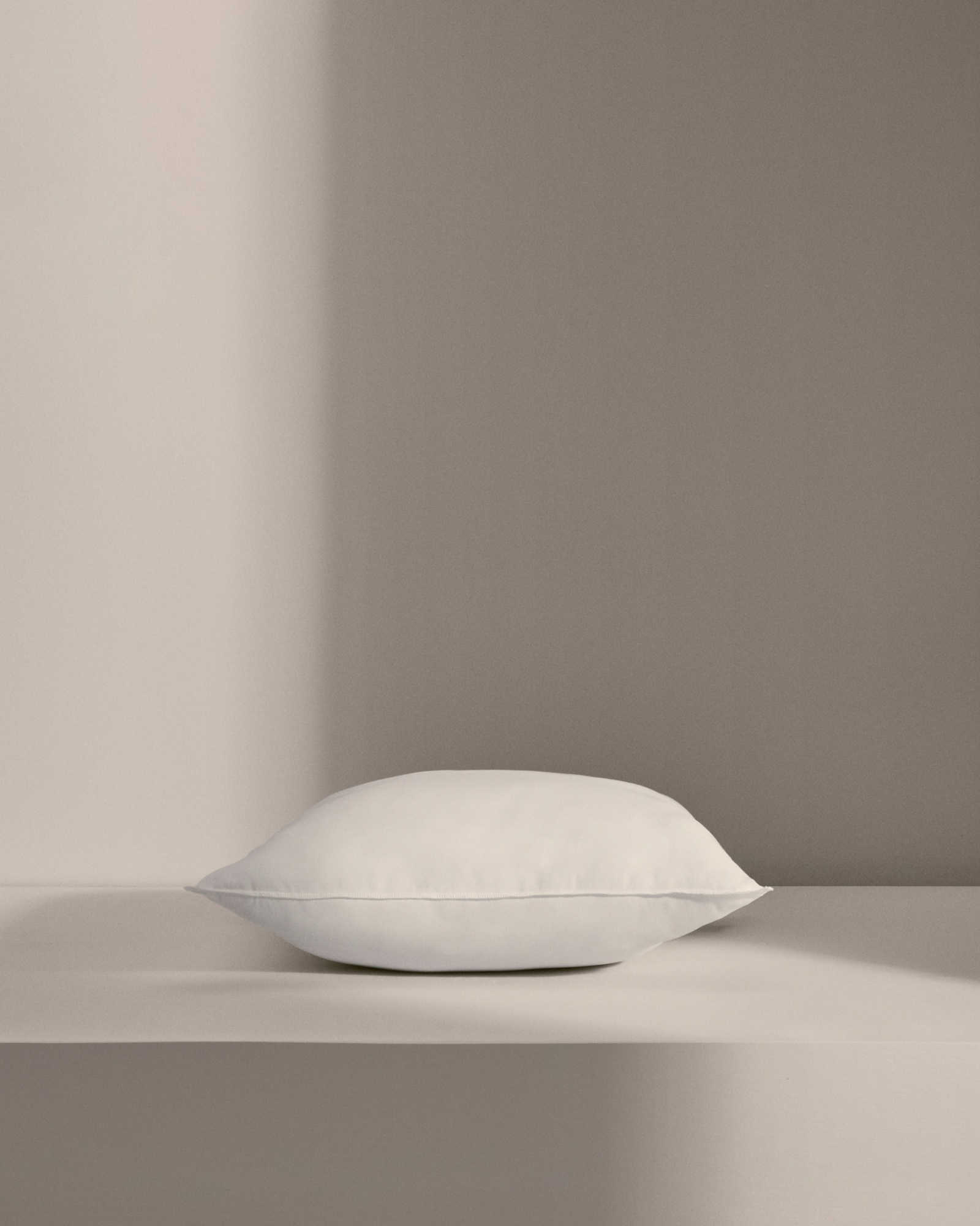 Подушка для наволочки Fluff 45x45 La Forma (ex Julia Grup)