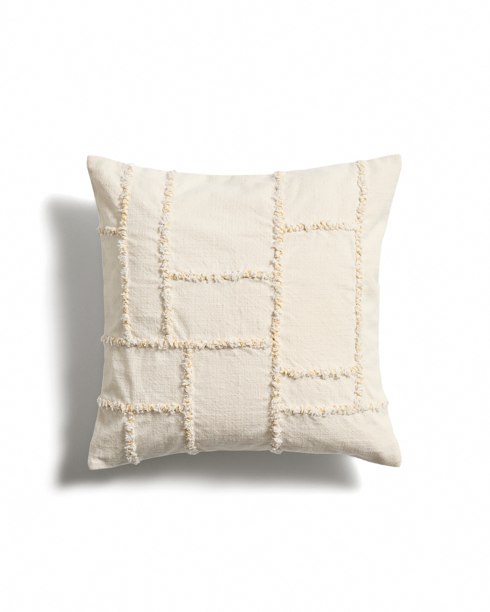 Чехол для подушки Verion желтый с вышитым геометрическим узором, 45 x 45 см La Forma 481301