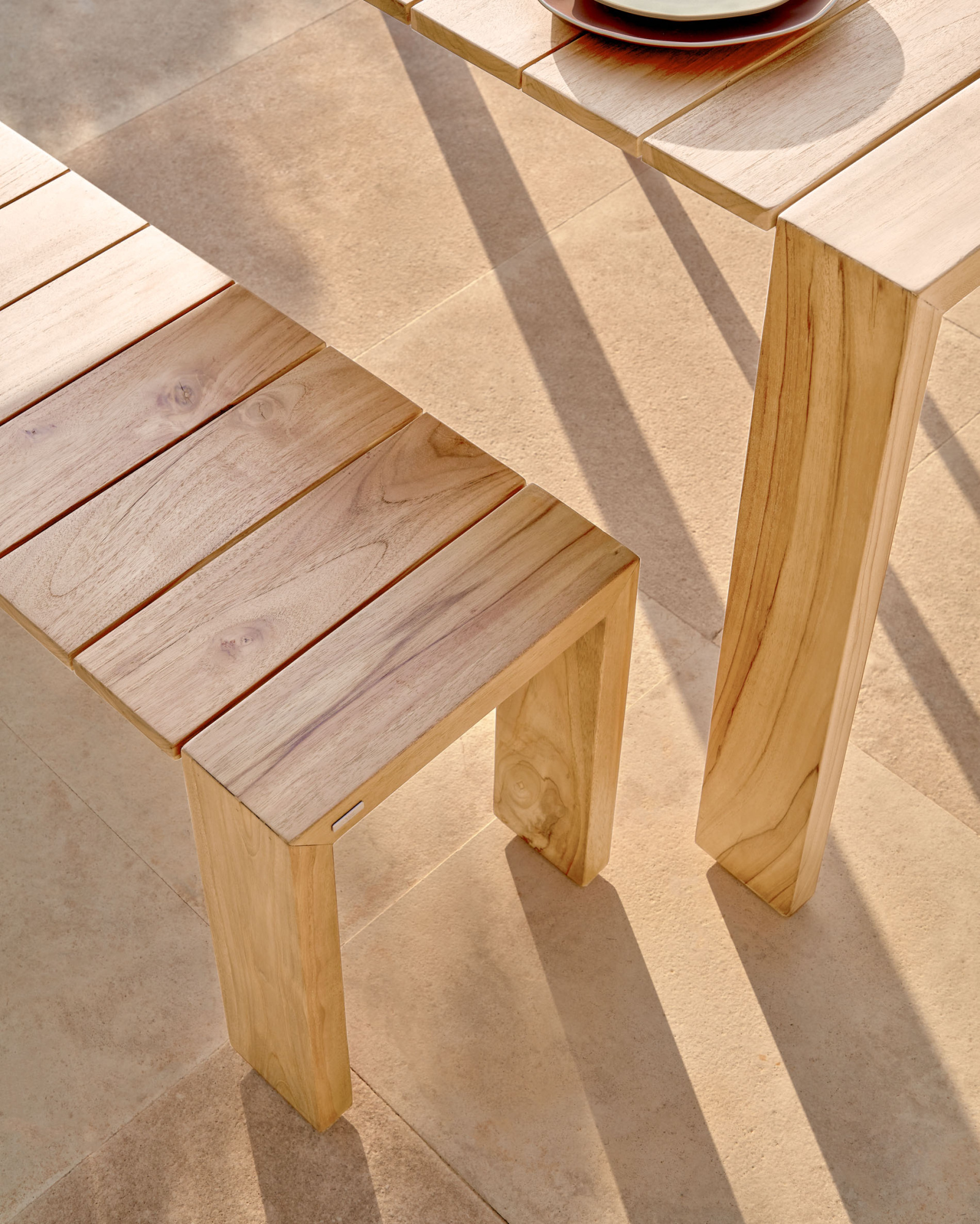 Victoire Садовая скамейка из массива тикового дерева 175 см La Forma (ex Julia Grup)