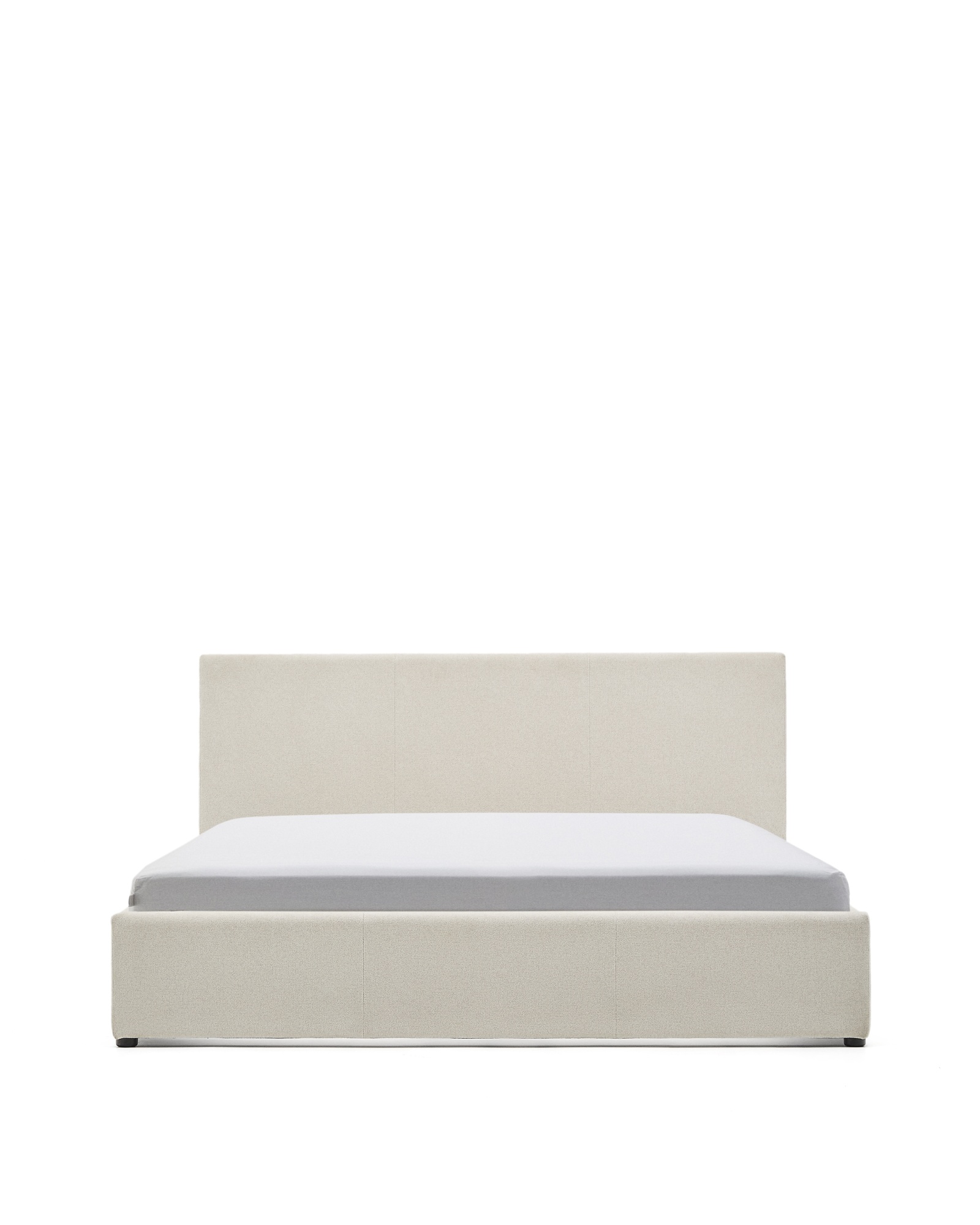 Кровать Nahiri бежевого цвета из шенилла с ящиком для хранения 150 x 200 см La Forma (ex Julia Grup)