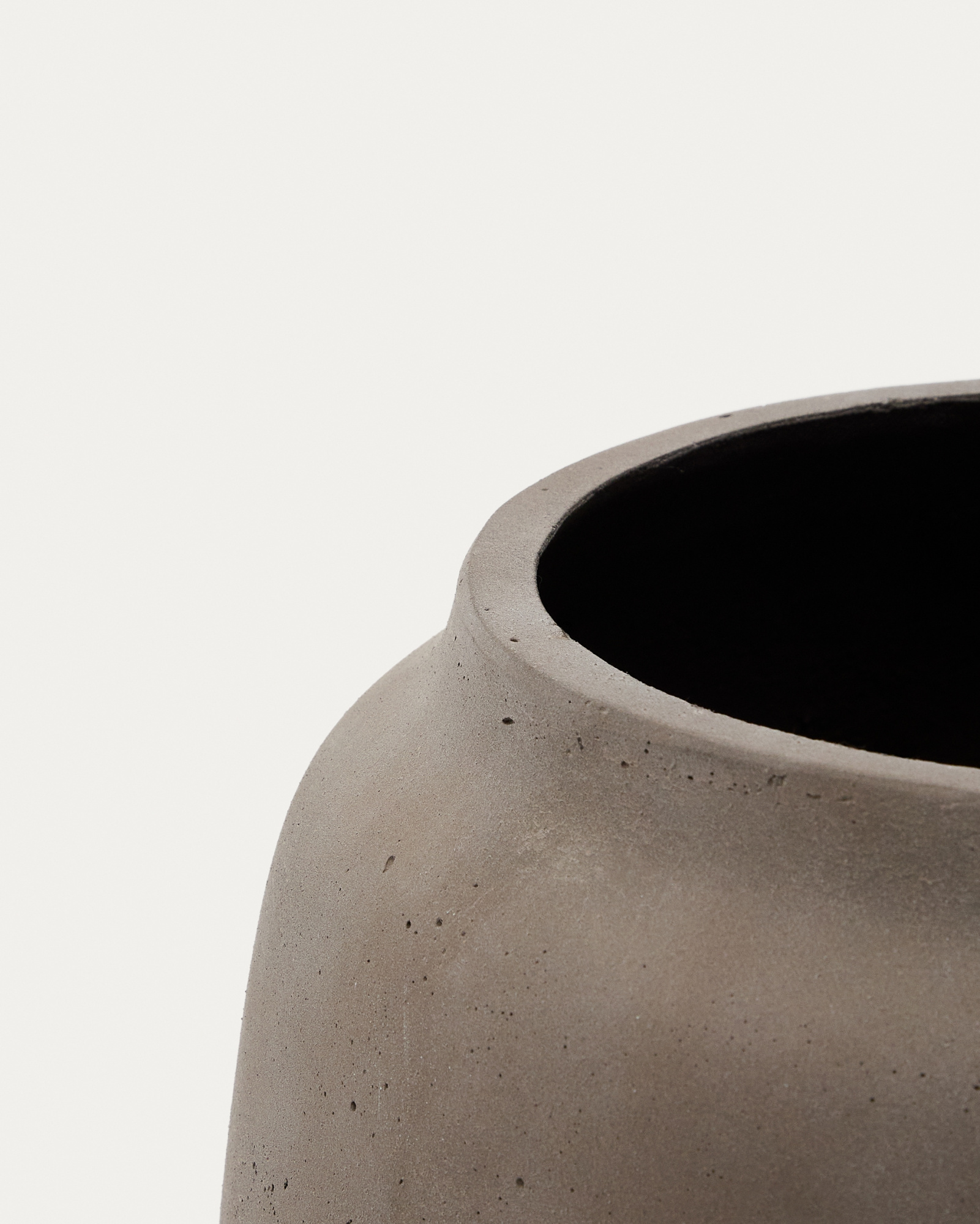 Кашпо Lira цемент терракотового цвета Lira Ø40 см La Forma 261919