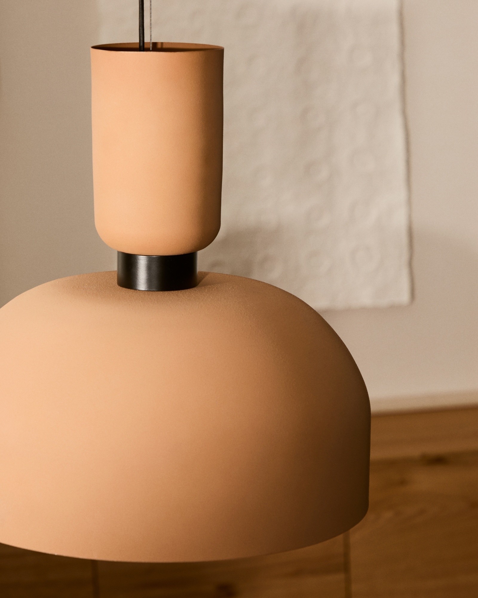 Подвесной светильник Nibla из металла с терракотовым эффектом Ø40см La Forma (ex Julia Grup)