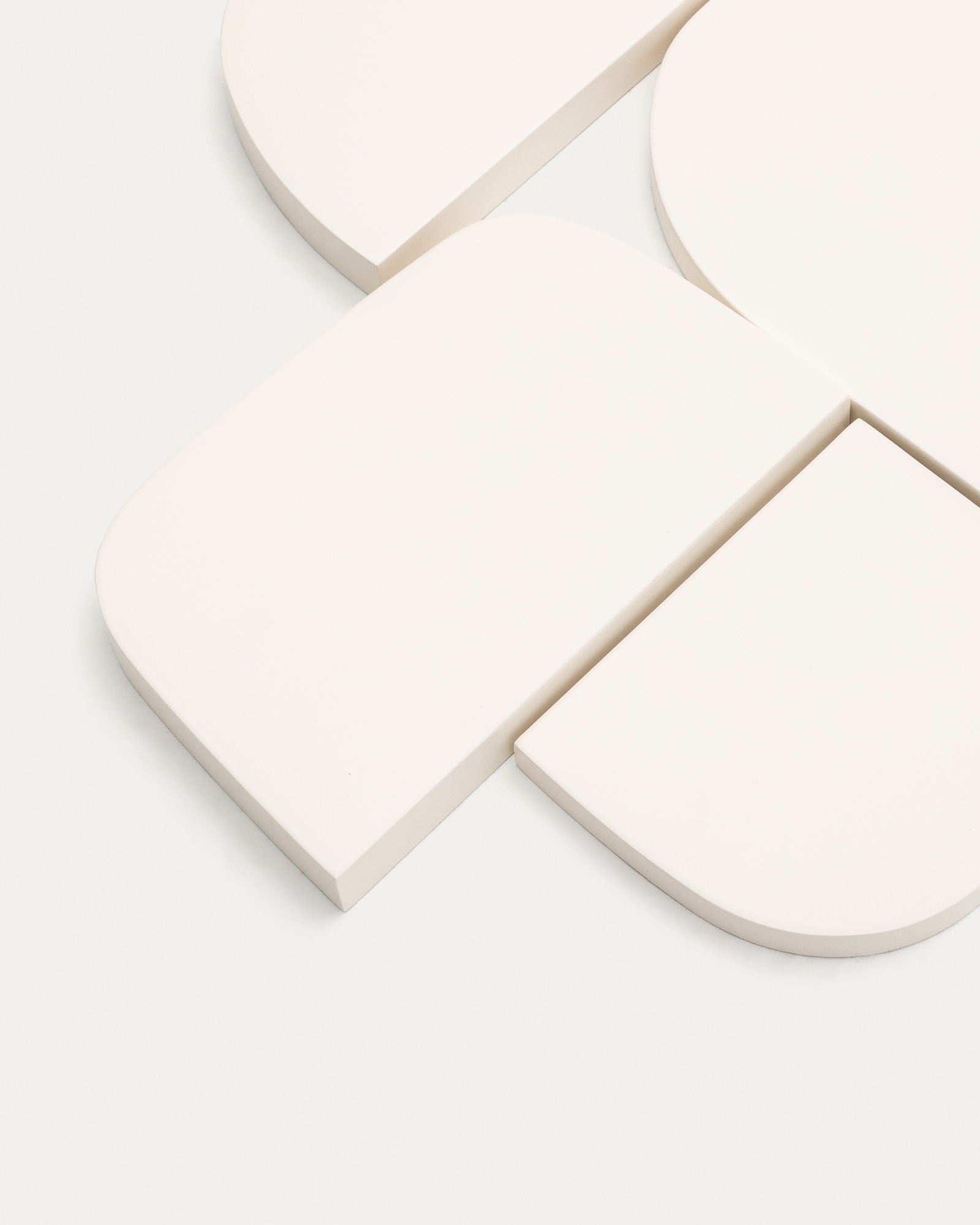 Настенная панель Danei бело-красная 50 x 30 см La Forma (ex Julia Grup)