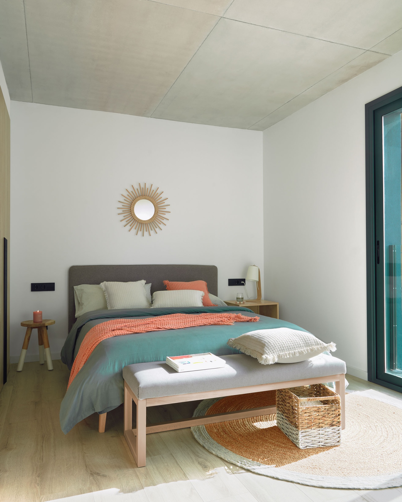 Кровать Lydia 150х190 серая La Forma (ex Julia Grup)